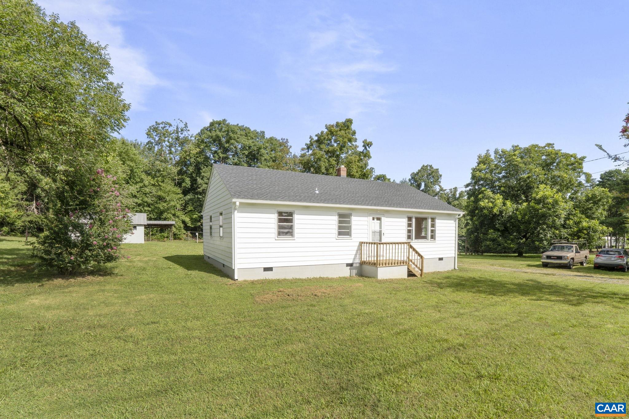 12395 S CONSTITUTION RTE, SCOTTSVILLE, Virginia 24590, 3 Bedrooms Bedrooms, ,1 BathroomBathrooms,Residential,12395 S CONSTITUTION RTE,667899 MLS # 667899