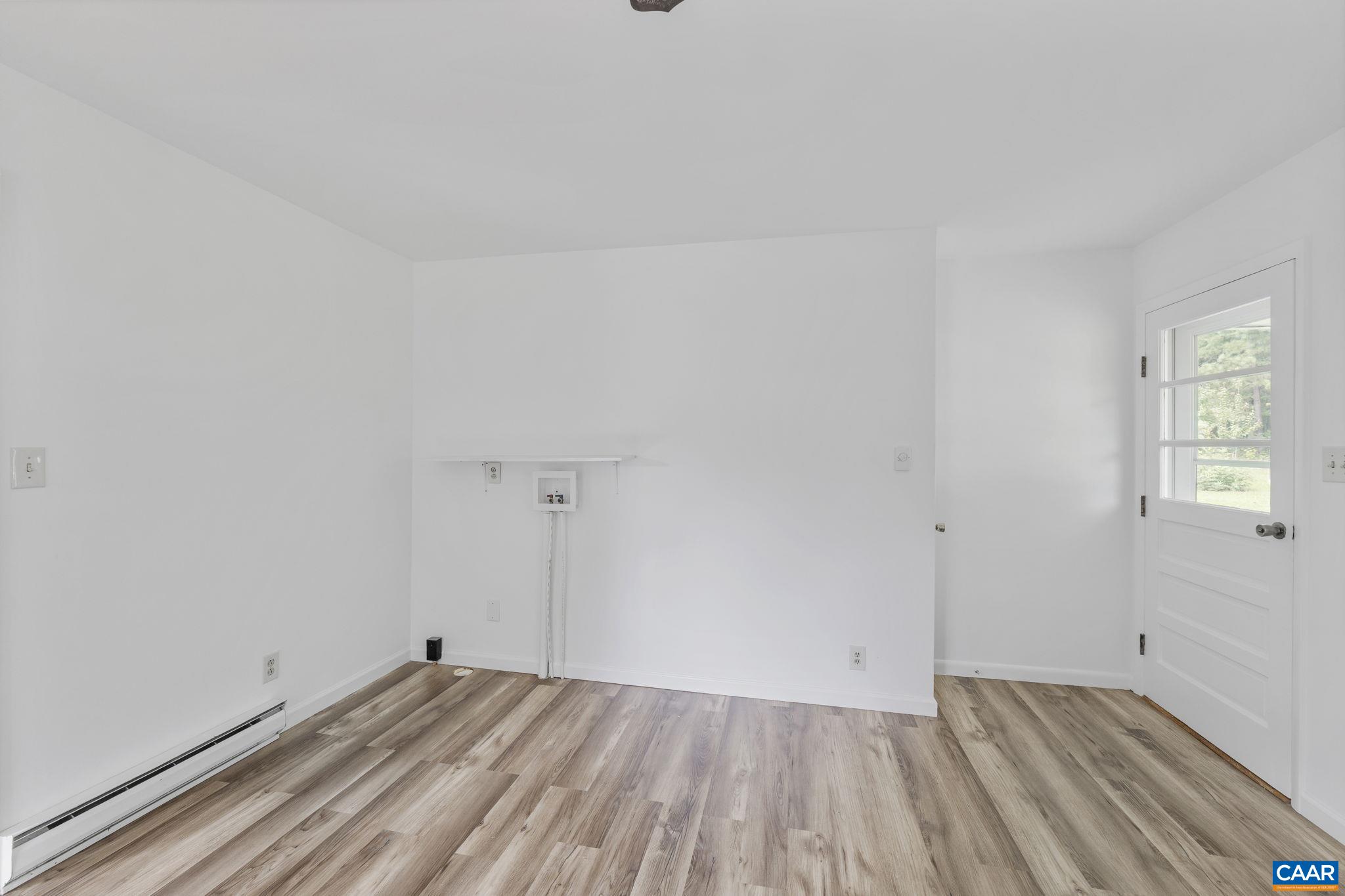 12395 S CONSTITUTION RTE, SCOTTSVILLE, Virginia 24590, 3 Bedrooms Bedrooms, ,1 BathroomBathrooms,Residential,12395 S CONSTITUTION RTE,667899 MLS # 667899