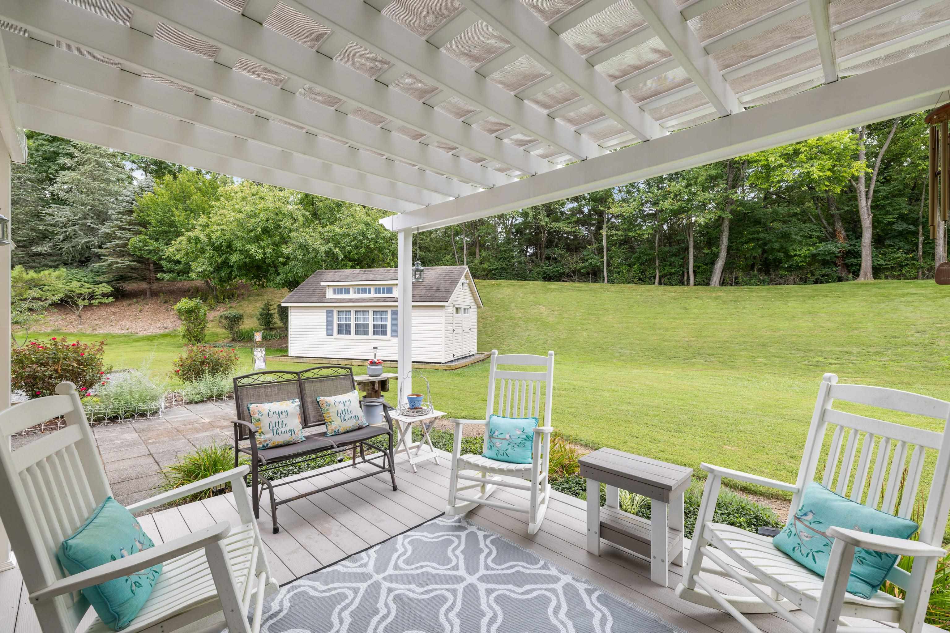 80 GRINDING MILL LN, VERONA, Virginia 24482, 3 Bedrooms Bedrooms, ,2 BathroomsBathrooms,Residential,Spacious & Serene Home on a Large .81 Acre Cul,80 GRINDING MILL LN,667900 MLS # 667900