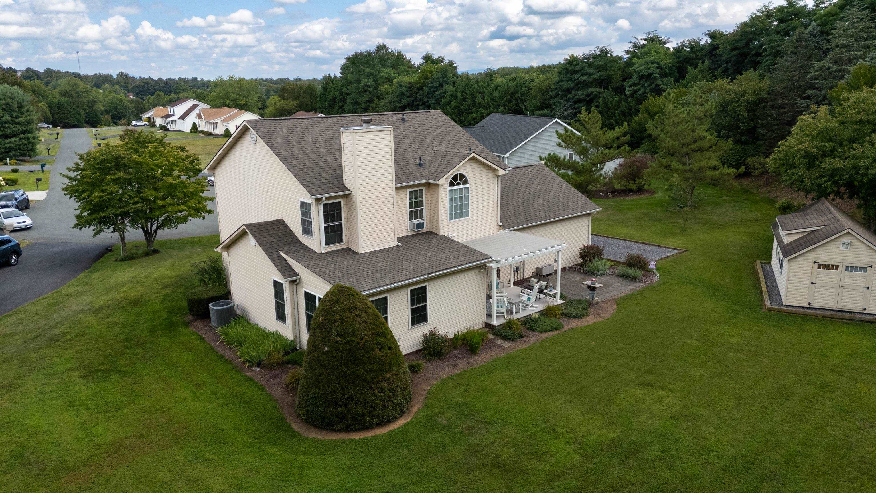 80 GRINDING MILL LN, VERONA, Virginia 24482, 3 Bedrooms Bedrooms, ,2 BathroomsBathrooms,Residential,Spacious & Serene Home on a Large .81 Acre Cul,80 GRINDING MILL LN,667900 MLS # 667900