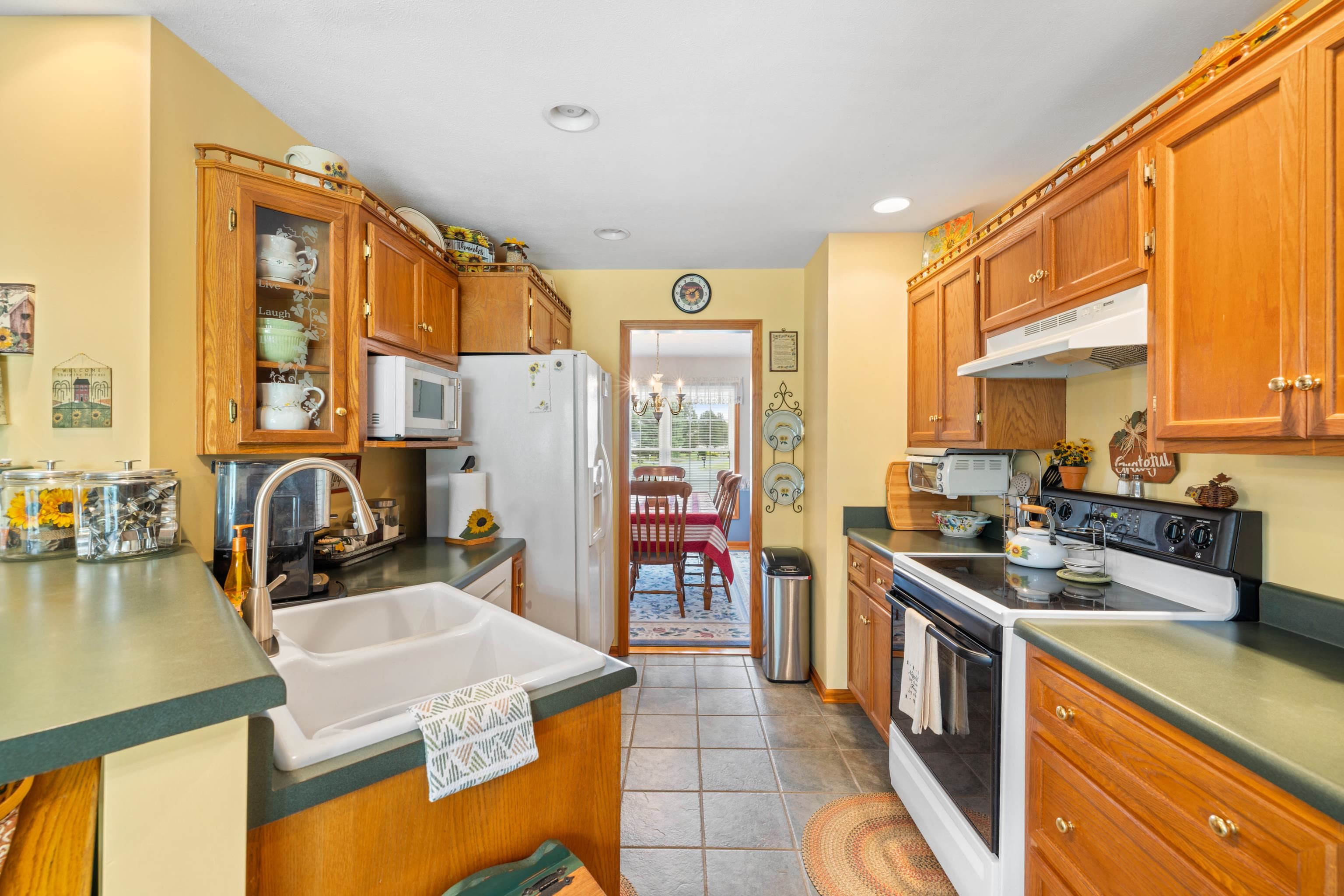 80 GRINDING MILL LN, VERONA, Virginia 24482, 3 Bedrooms Bedrooms, ,2 BathroomsBathrooms,Residential,Spacious & Serene Home on a Large .81 Acre Cul,80 GRINDING MILL LN,667900 MLS # 667900