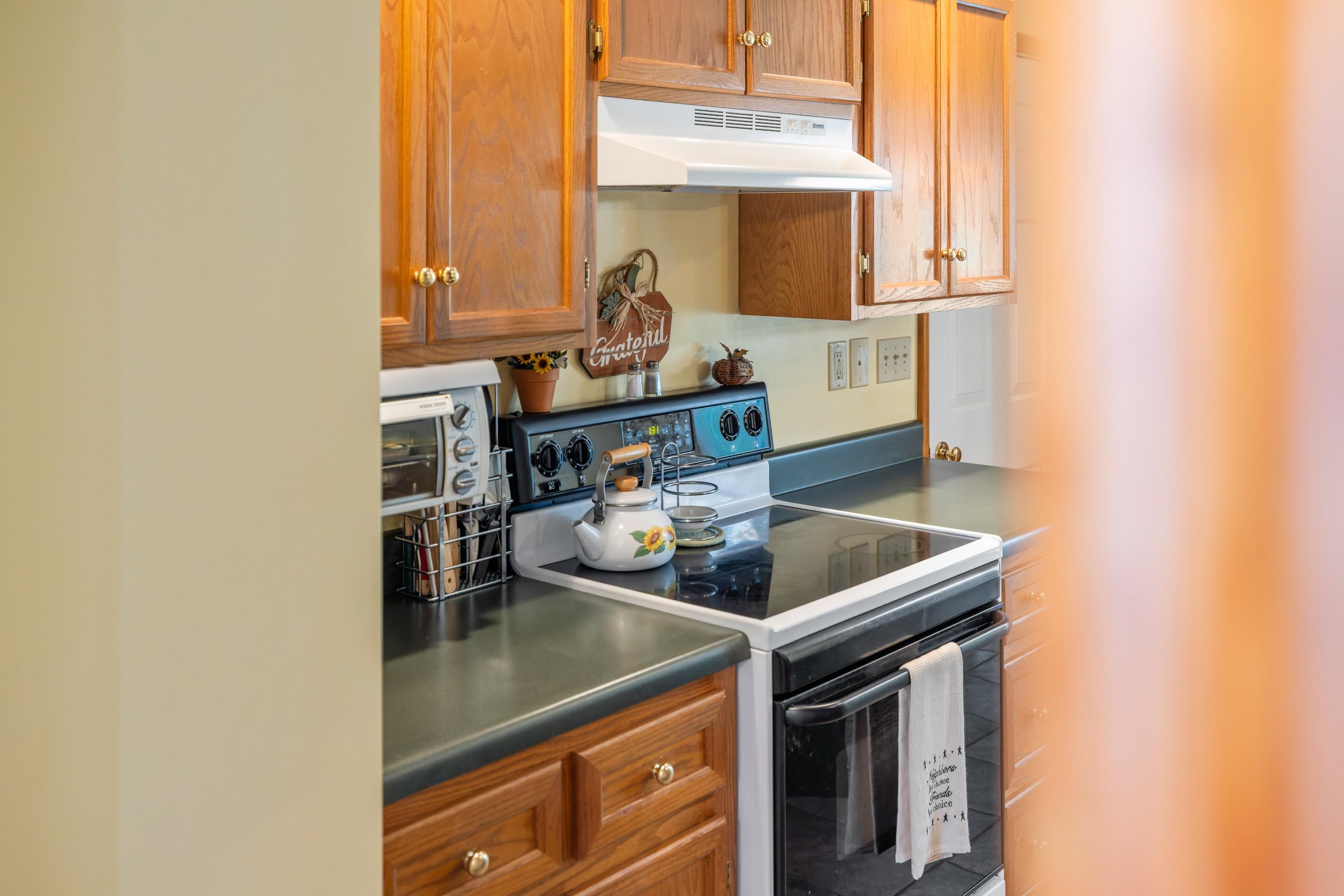 80 GRINDING MILL LN, VERONA, Virginia 24482, 3 Bedrooms Bedrooms, ,2 BathroomsBathrooms,Residential,Spacious & Serene Home on a Large .81 Acre Cul,80 GRINDING MILL LN,667900 MLS # 667900
