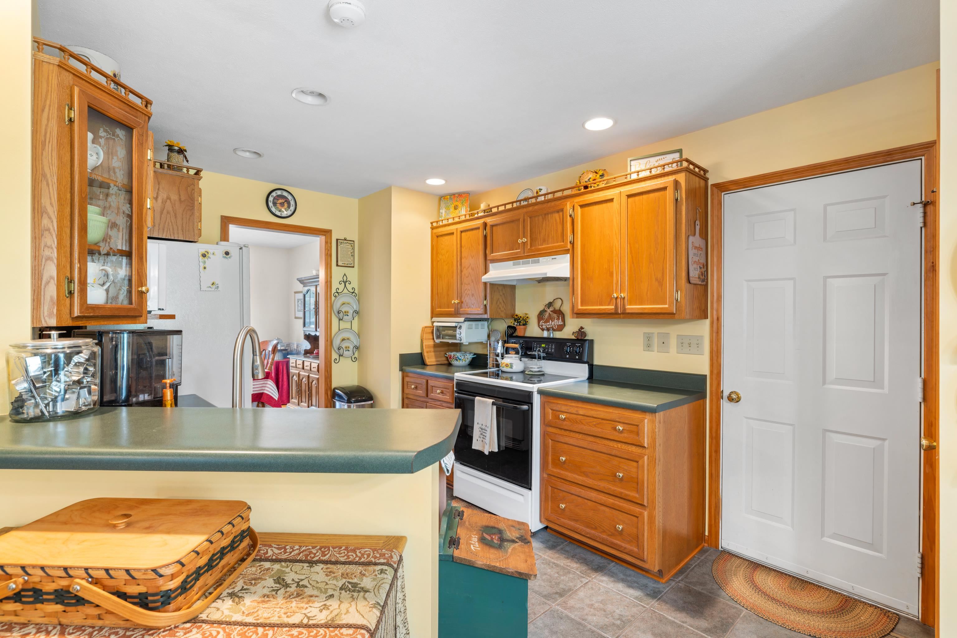 80 GRINDING MILL LN, VERONA, Virginia 24482, 3 Bedrooms Bedrooms, ,2 BathroomsBathrooms,Residential,Spacious & Serene Home on a Large .81 Acre Cul,80 GRINDING MILL LN,667900 MLS # 667900