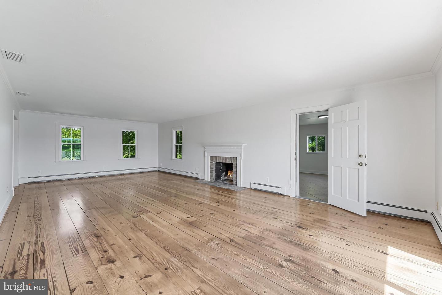 367 KENNEL RD, BOYCE, Virginia 22620, 5 Bedrooms Bedrooms, ,5 BathroomsBathrooms,Residential,For sale,367 KENNEL RD,VACL2003888 MLS # VACL2003888