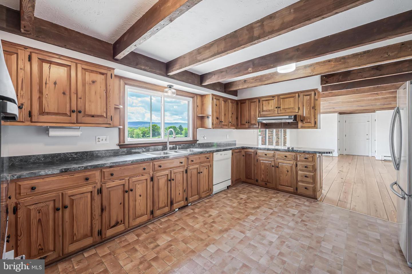 367 KENNEL RD, BOYCE, Virginia 22620, 5 Bedrooms Bedrooms, ,5 BathroomsBathrooms,Residential,For sale,367 KENNEL RD,VACL2003888 MLS # VACL2003888