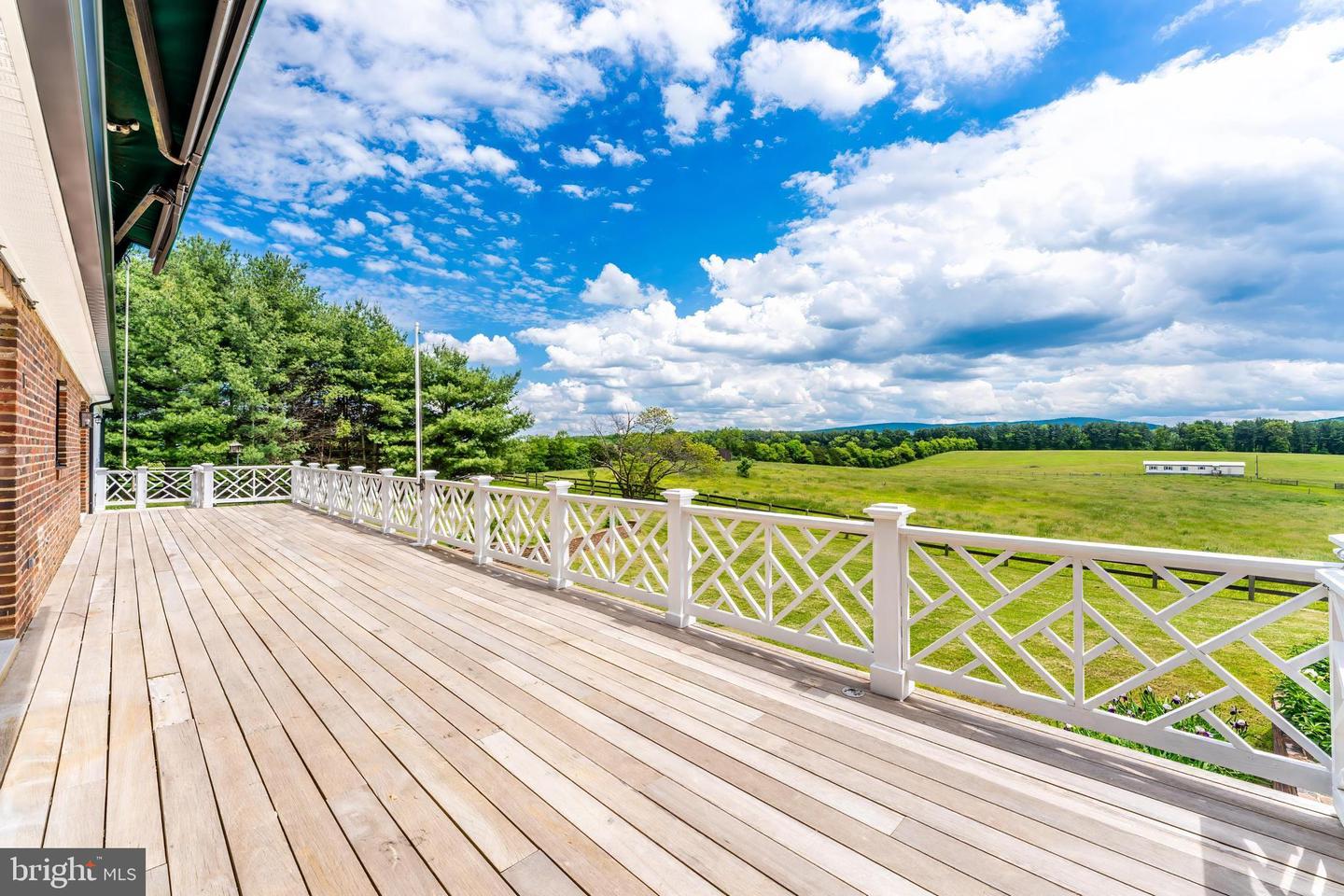 367 KENNEL RD, BOYCE, Virginia 22620, 5 Bedrooms Bedrooms, ,5 BathroomsBathrooms,Residential,For sale,367 KENNEL RD,VACL2003888 MLS # VACL2003888