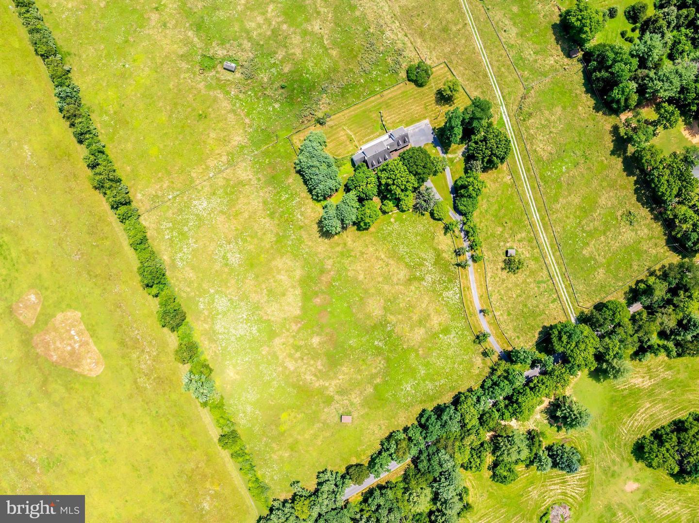 367 KENNEL RD, BOYCE, Virginia 22620, 5 Bedrooms Bedrooms, ,5 BathroomsBathrooms,Residential,For sale,367 KENNEL RD,VACL2003888 MLS # VACL2003888