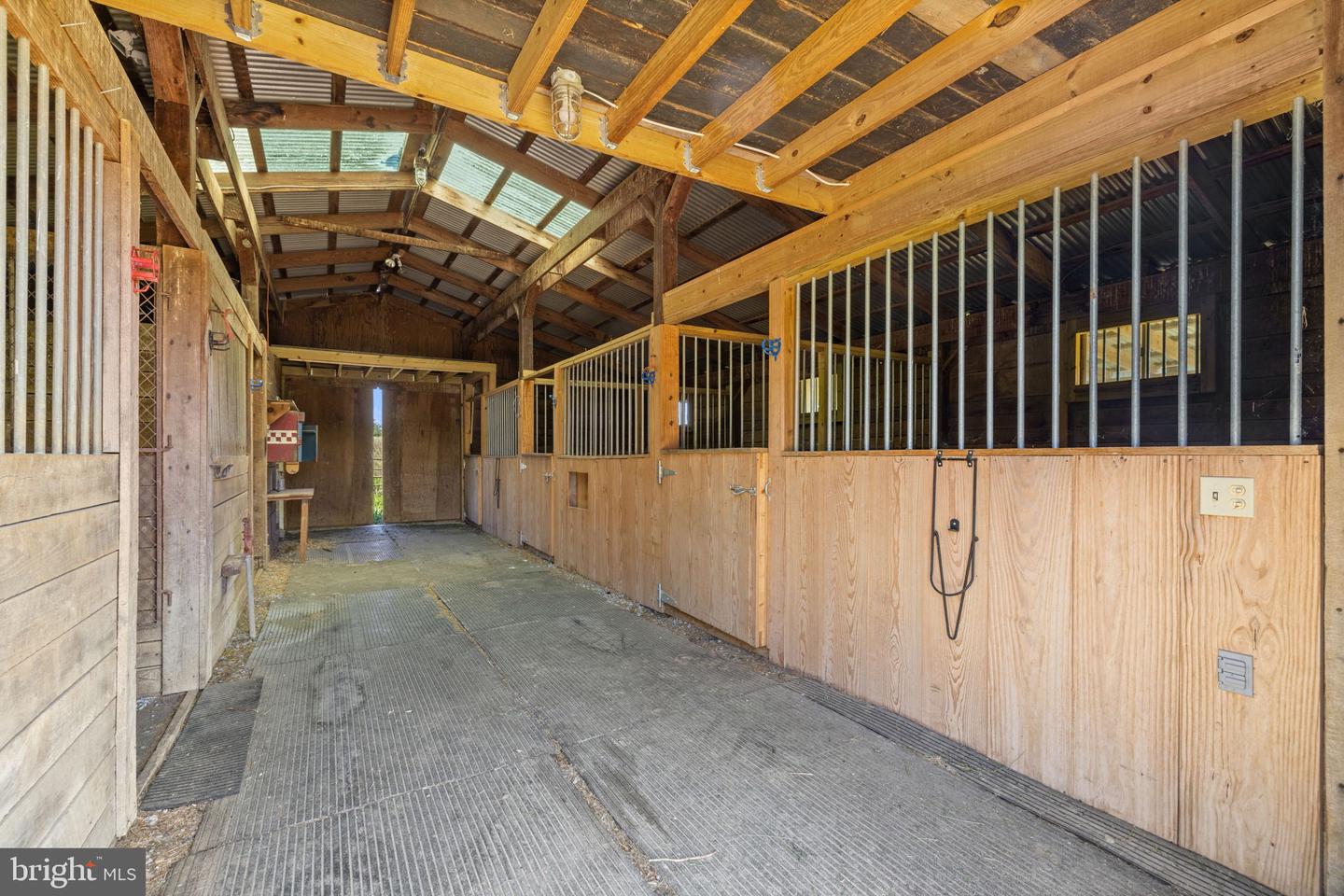 367 KENNEL RD, BOYCE, Virginia 22620, 5 Bedrooms Bedrooms, ,5 BathroomsBathrooms,Residential,For sale,367 KENNEL RD,VACL2003888 MLS # VACL2003888