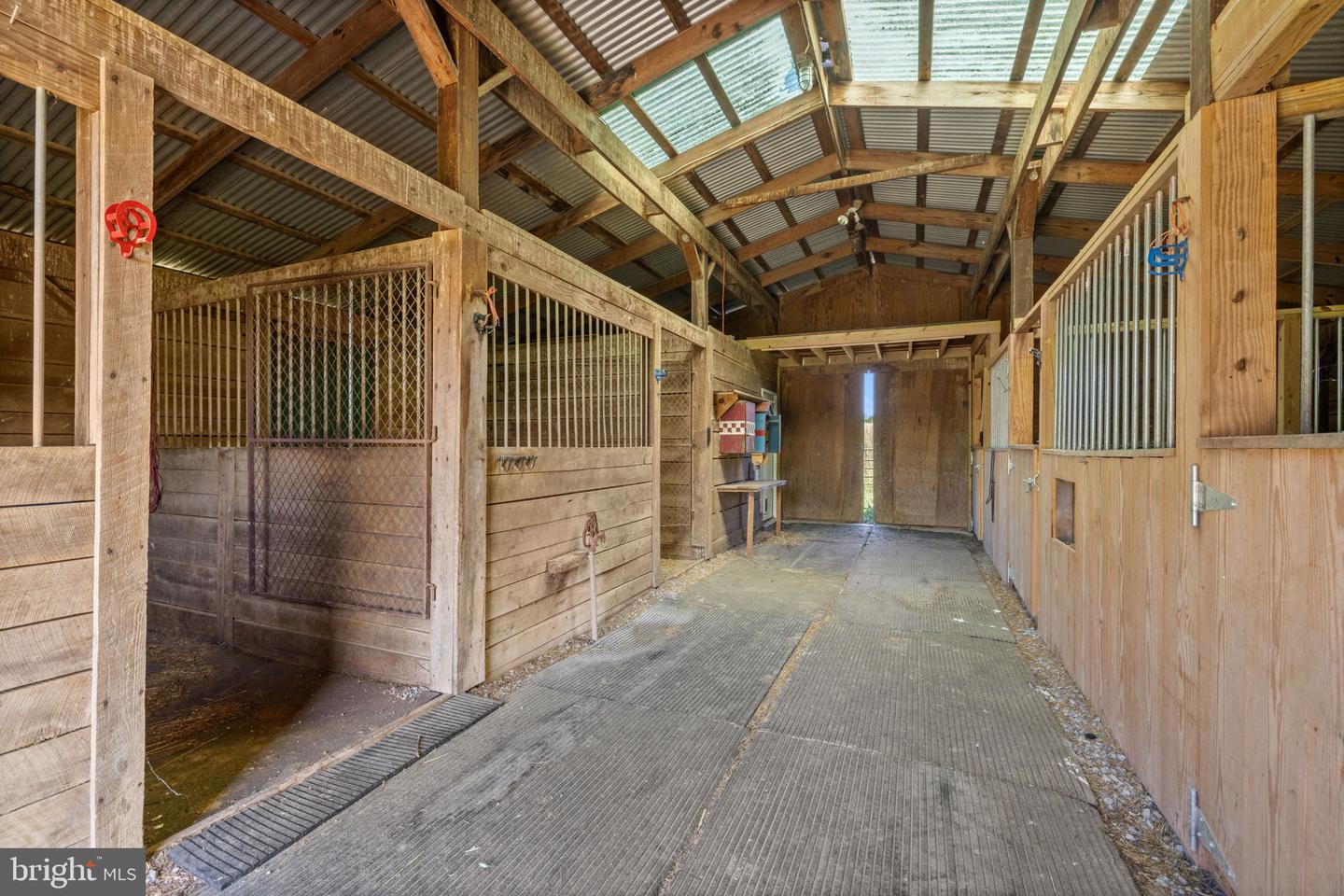 367 KENNEL RD, BOYCE, Virginia 22620, 5 Bedrooms Bedrooms, ,5 BathroomsBathrooms,Residential,For sale,367 KENNEL RD,VACL2003888 MLS # VACL2003888