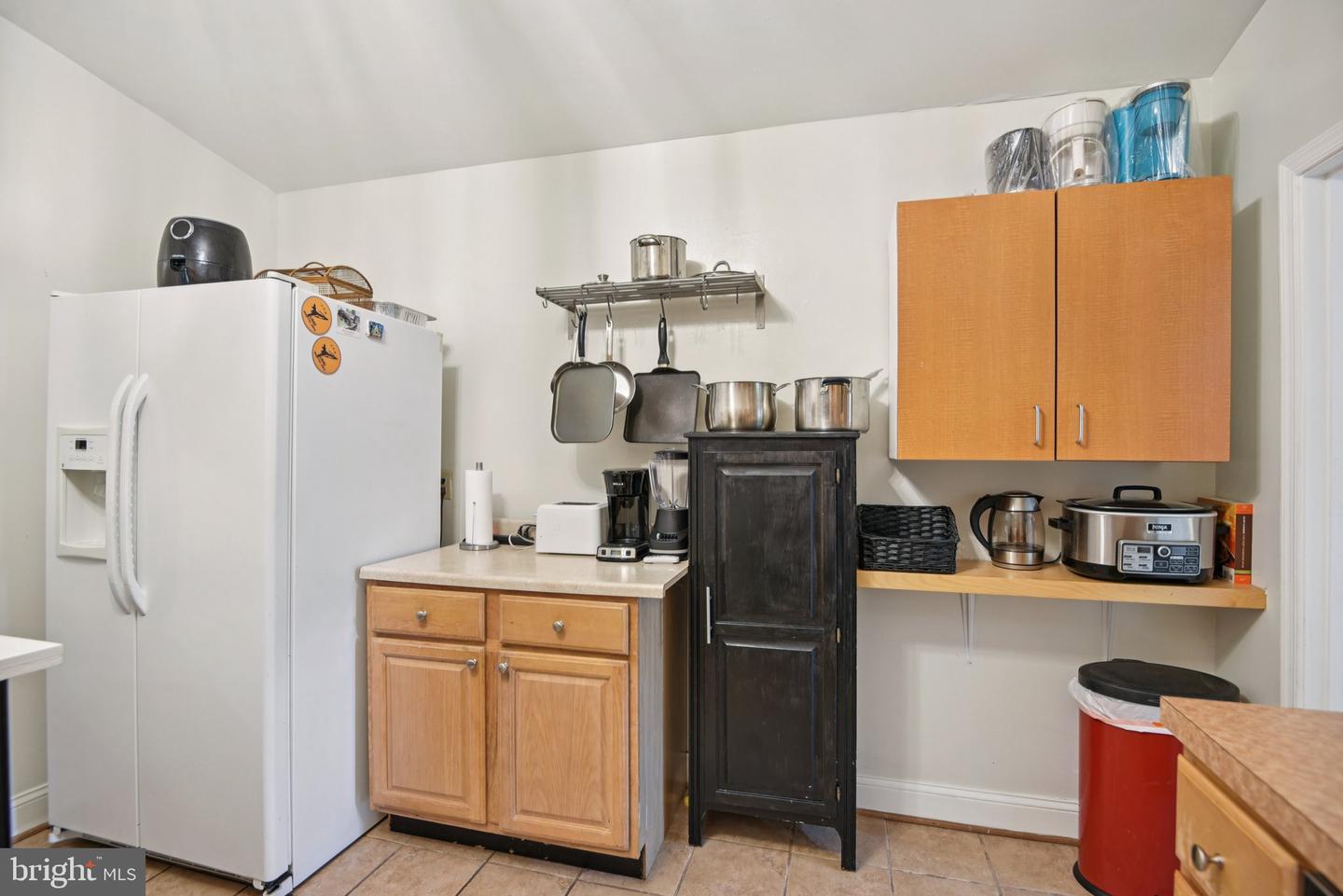3705 S FOUR MILE RUN DR S, ARLINGTON, Virginia 22206, 4 Bedrooms Bedrooms, 10 Rooms Rooms,3 BathroomsBathrooms,Residential,For sale,3705 S FOUR MILE RUN DR S,VAAR2060270 MLS # VAAR2060270