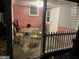 3705 S FOUR MILE RUN DR S, ARLINGTON, Virginia 22206, 4 Bedrooms Bedrooms, 10 Rooms Rooms,3 BathroomsBathrooms,Residential,For sale,3705 S FOUR MILE RUN DR S,VAAR2060270 MLS # VAAR2060270