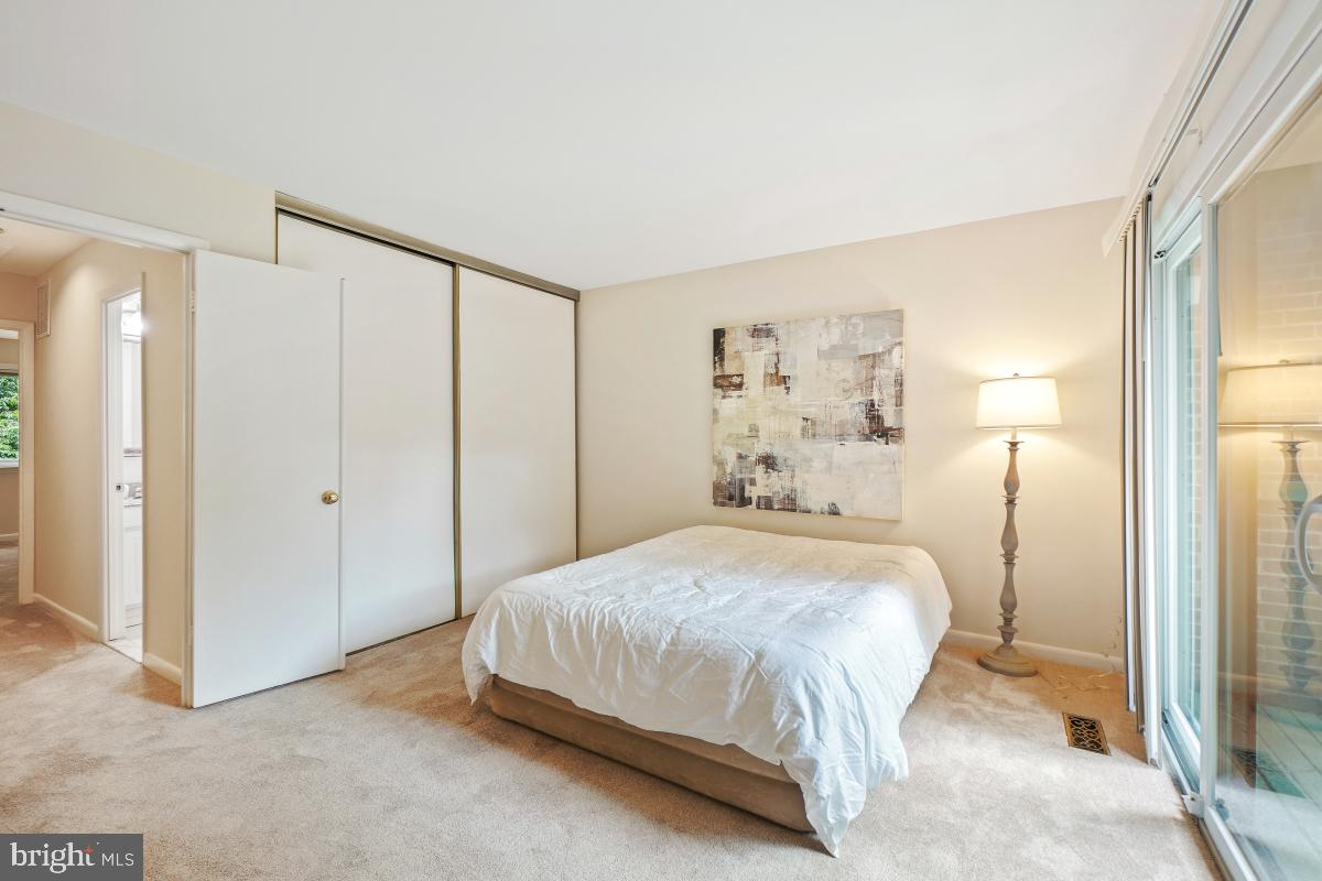 2130 GLENCOURSE LN, RESTON, Virginia 20191, 3 Bedrooms Bedrooms, ,2 BathroomsBathrooms,Residential,For sale,2130 GLENCOURSE LN,VAFX2255030 MLS # VAFX2255030