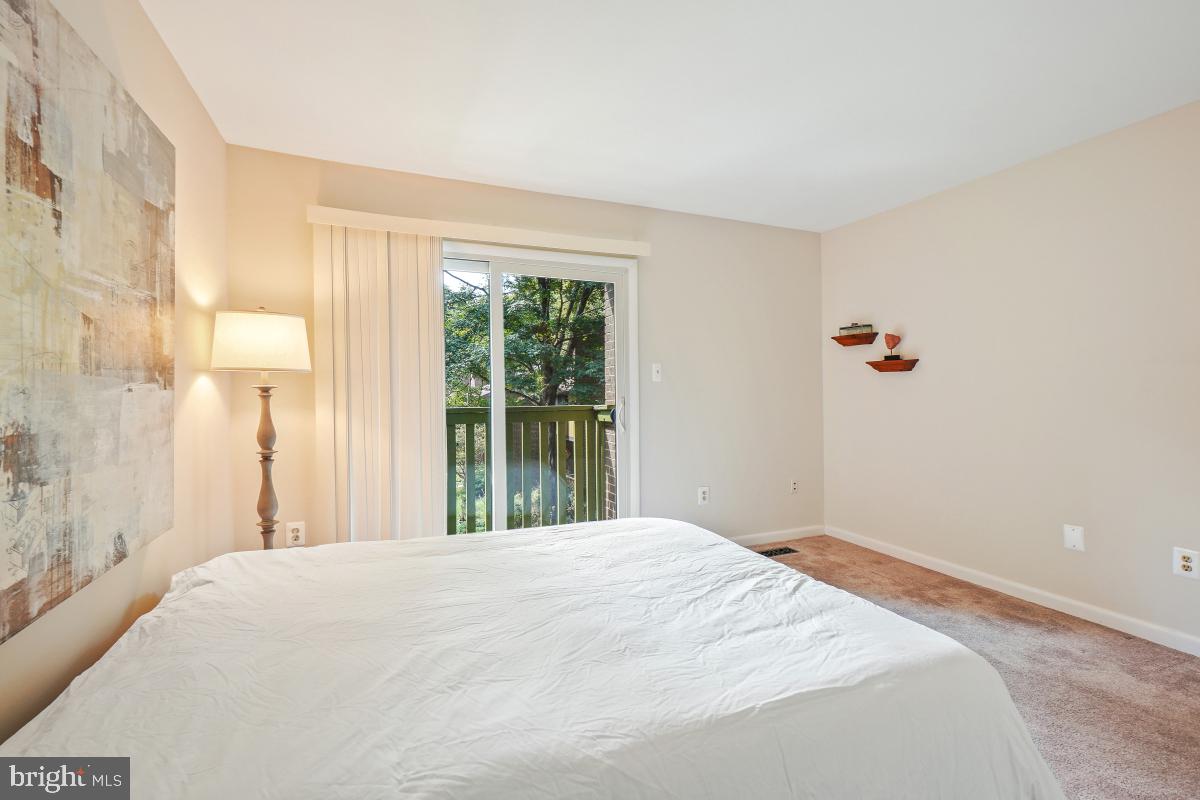 2130 GLENCOURSE LN, RESTON, Virginia 20191, 3 Bedrooms Bedrooms, ,2 BathroomsBathrooms,Residential,For sale,2130 GLENCOURSE LN,VAFX2255030 MLS # VAFX2255030