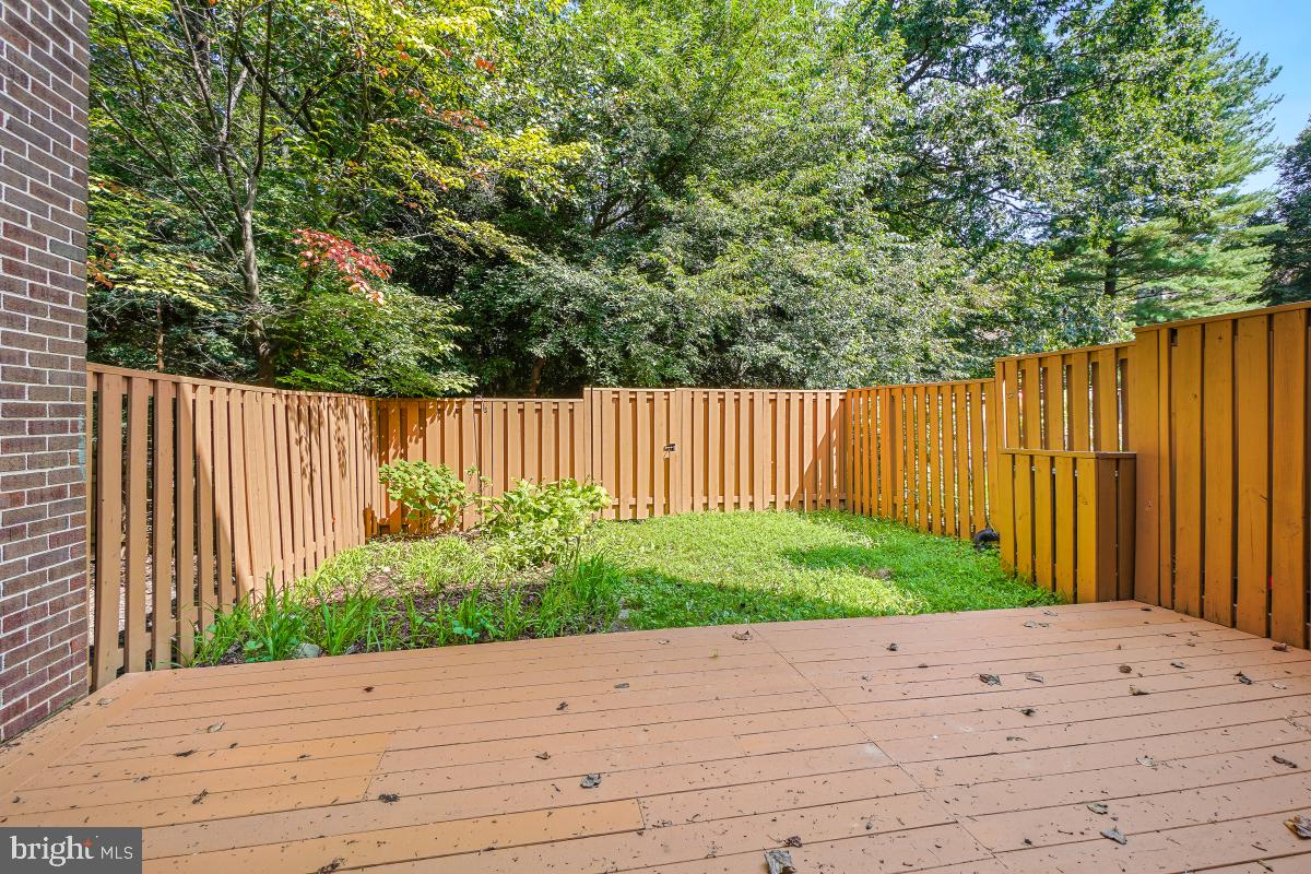 2130 GLENCOURSE LN, RESTON, Virginia 20191, 3 Bedrooms Bedrooms, ,2 BathroomsBathrooms,Residential,For sale,2130 GLENCOURSE LN,VAFX2255030 MLS # VAFX2255030