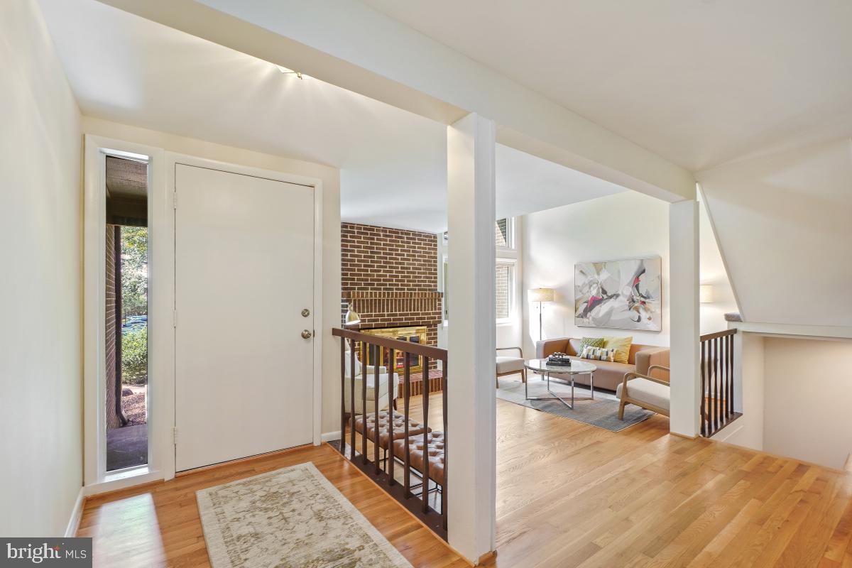 2130 GLENCOURSE LN, RESTON, Virginia 20191, 3 Bedrooms Bedrooms, ,2 BathroomsBathrooms,Residential,For sale,2130 GLENCOURSE LN,VAFX2255030 MLS # VAFX2255030