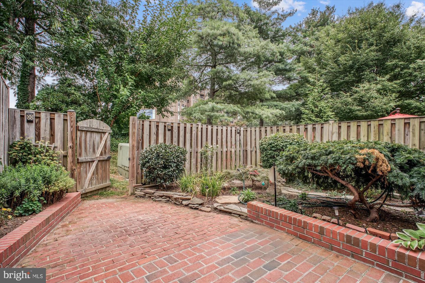 7492 COVENT WOOD CT, ANNANDALE, Virginia 22003, 3 Bedrooms Bedrooms, ,2 BathroomsBathrooms,Residential,For sale,7492 COVENT WOOD CT,VAFX2255136 MLS # VAFX2255136