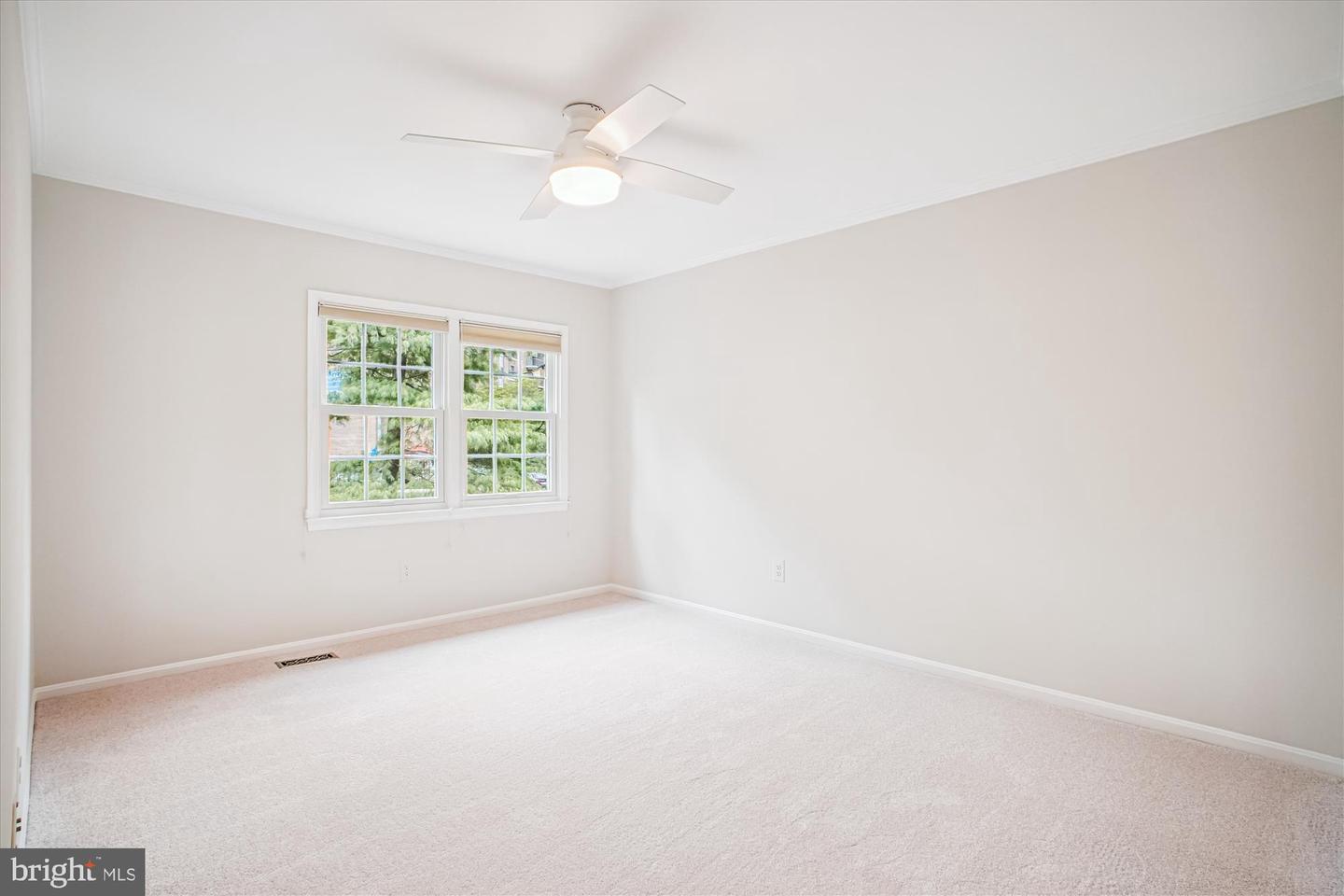 7492 COVENT WOOD CT, ANNANDALE, Virginia 22003, 3 Bedrooms Bedrooms, ,2 BathroomsBathrooms,Residential,For sale,7492 COVENT WOOD CT,VAFX2255136 MLS # VAFX2255136