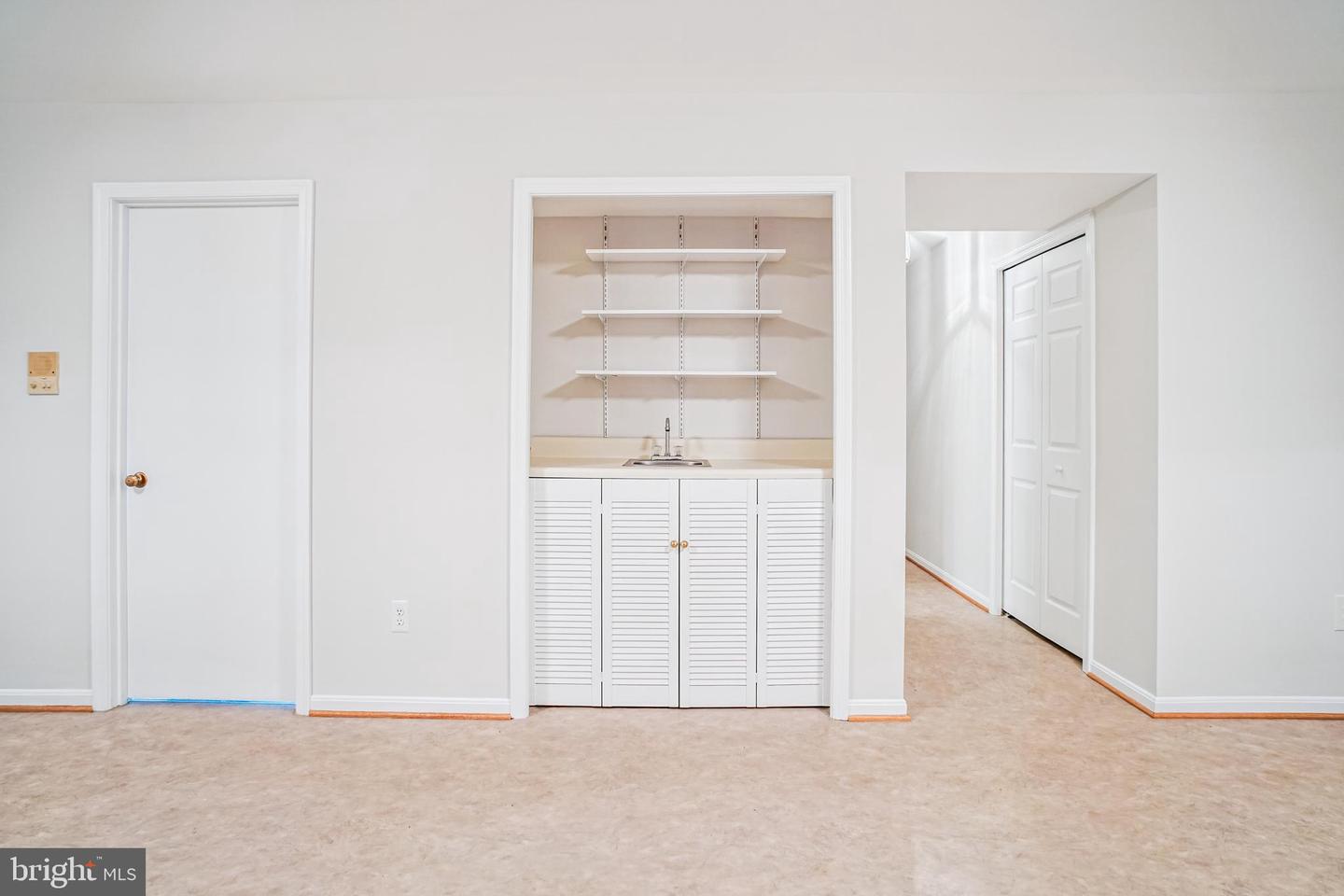 7492 COVENT WOOD CT, ANNANDALE, Virginia 22003, 3 Bedrooms Bedrooms, ,2 BathroomsBathrooms,Residential,For sale,7492 COVENT WOOD CT,VAFX2255136 MLS # VAFX2255136