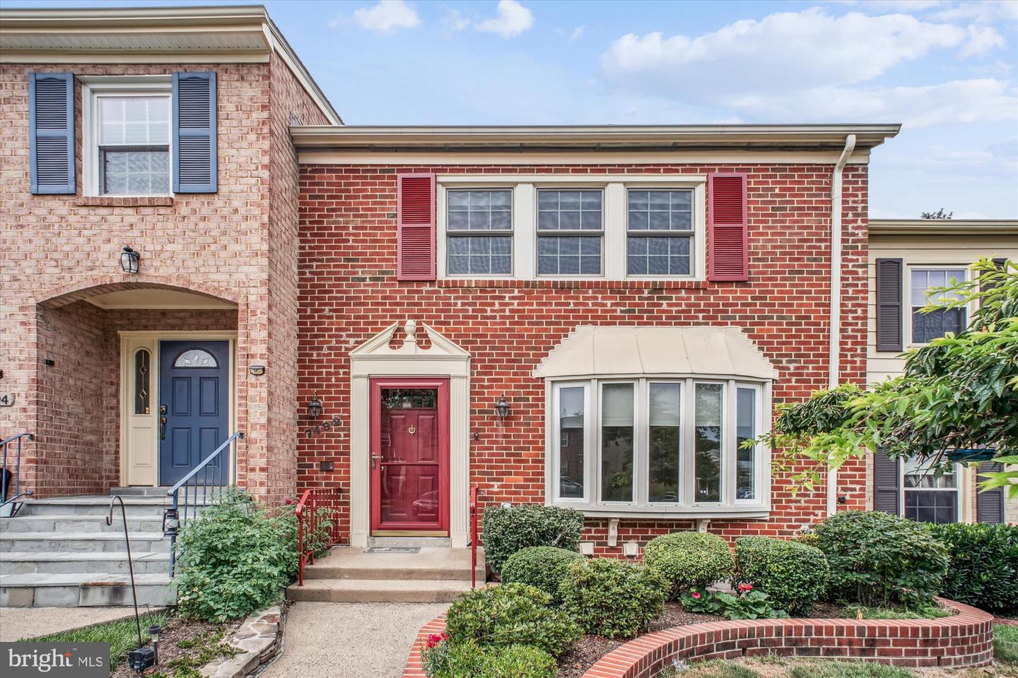 7492 COVENT WOOD CT, ANNANDALE, Virginia 22003, 3 Bedrooms Bedrooms, ,2 BathroomsBathrooms,Residential,For sale,7492 COVENT WOOD CT,VAFX2255136 MLS # VAFX2255136