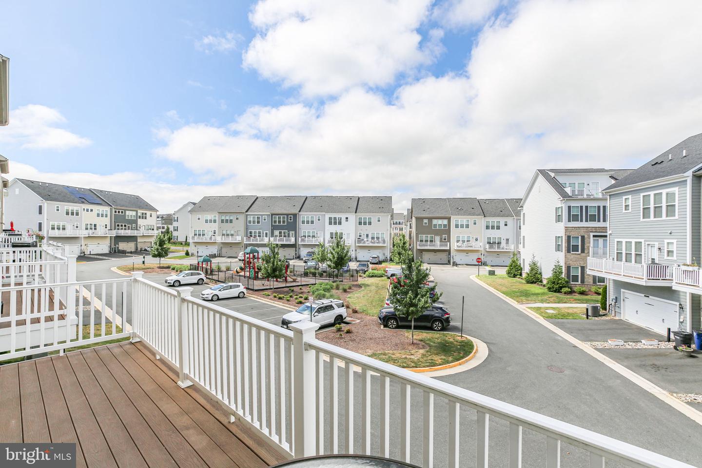 17161 BRANCHED OAK RD, DUMFRIES, Virginia 22026, 3 Bedrooms Bedrooms, ,2 BathroomsBathrooms,Residential,For sale,17161 BRANCHED OAK RD,VAPW2099372 MLS # VAPW2099372