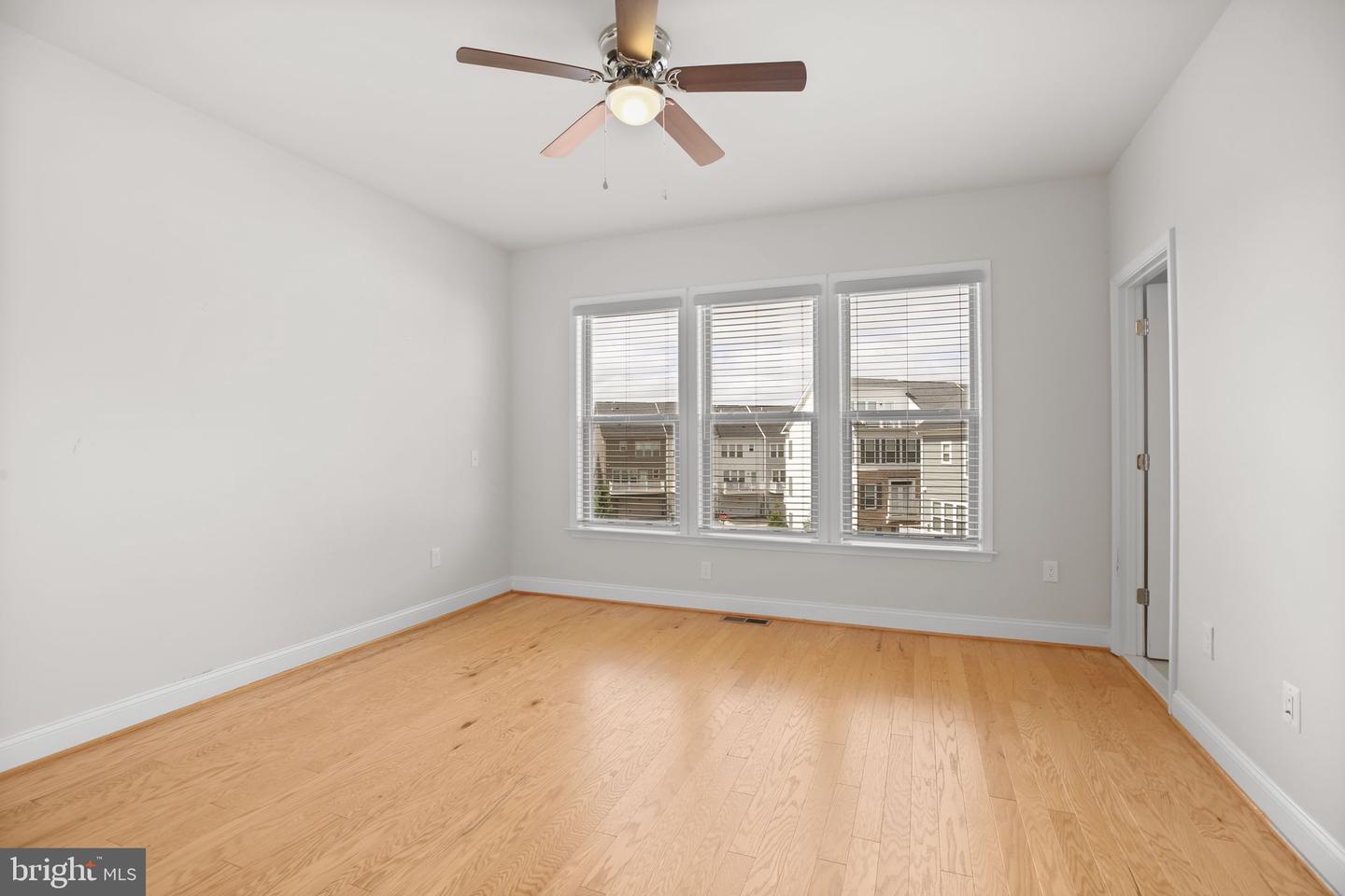 17161 BRANCHED OAK RD, DUMFRIES, Virginia 22026, 3 Bedrooms Bedrooms, ,2 BathroomsBathrooms,Residential,For sale,17161 BRANCHED OAK RD,VAPW2099372 MLS # VAPW2099372