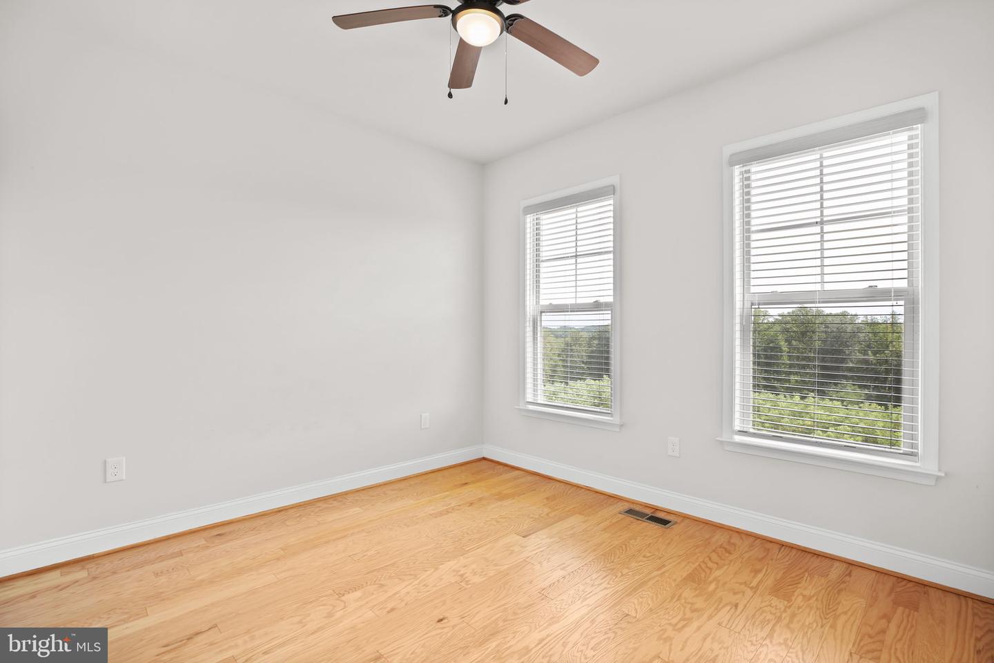 17161 BRANCHED OAK RD, DUMFRIES, Virginia 22026, 3 Bedrooms Bedrooms, ,2 BathroomsBathrooms,Residential,For sale,17161 BRANCHED OAK RD,VAPW2099372 MLS # VAPW2099372