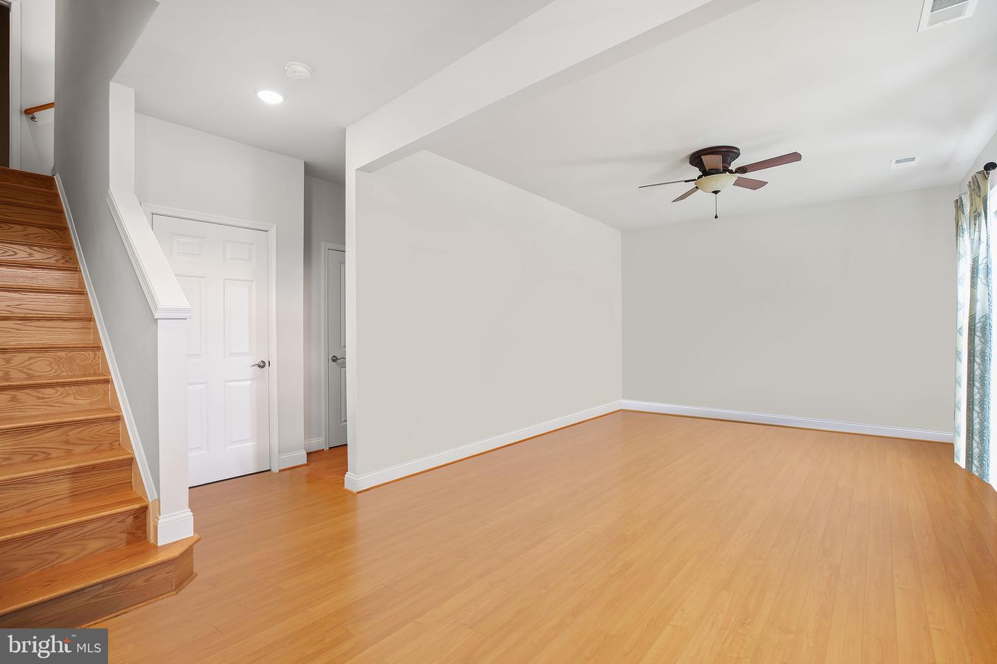 17161 BRANCHED OAK RD, DUMFRIES, Virginia 22026, 3 Bedrooms Bedrooms, ,2 BathroomsBathrooms,Residential,For sale,17161 BRANCHED OAK RD,VAPW2099372 MLS # VAPW2099372