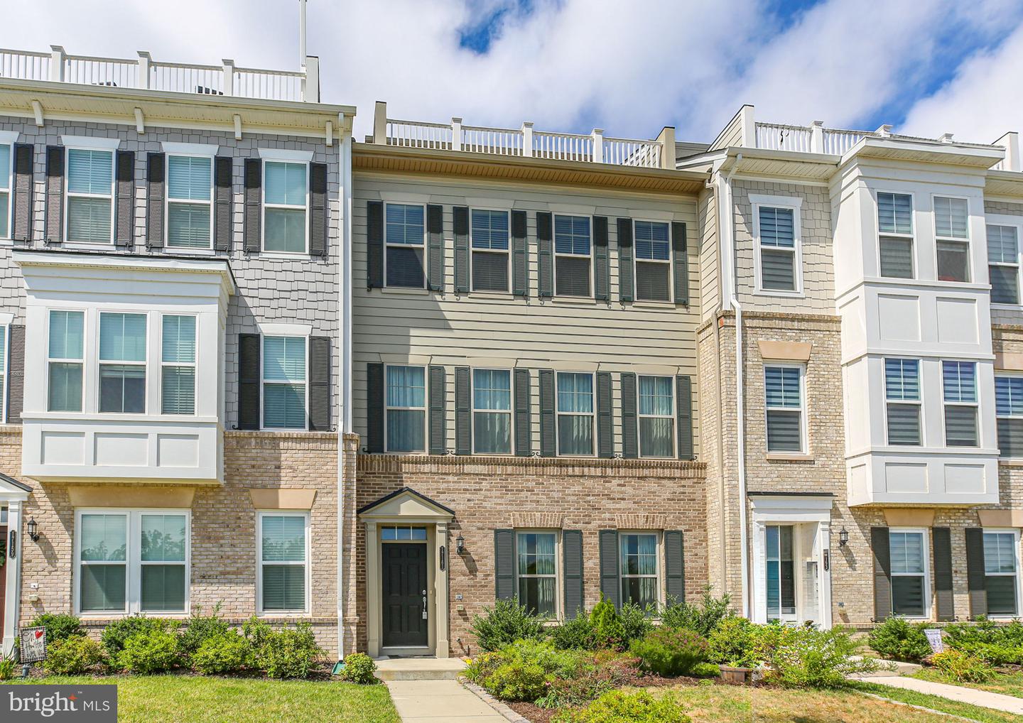17161 BRANCHED OAK RD, DUMFRIES, Virginia 22026, 3 Bedrooms Bedrooms, ,2 BathroomsBathrooms,Residential,For sale,17161 BRANCHED OAK RD,VAPW2099372 MLS # VAPW2099372