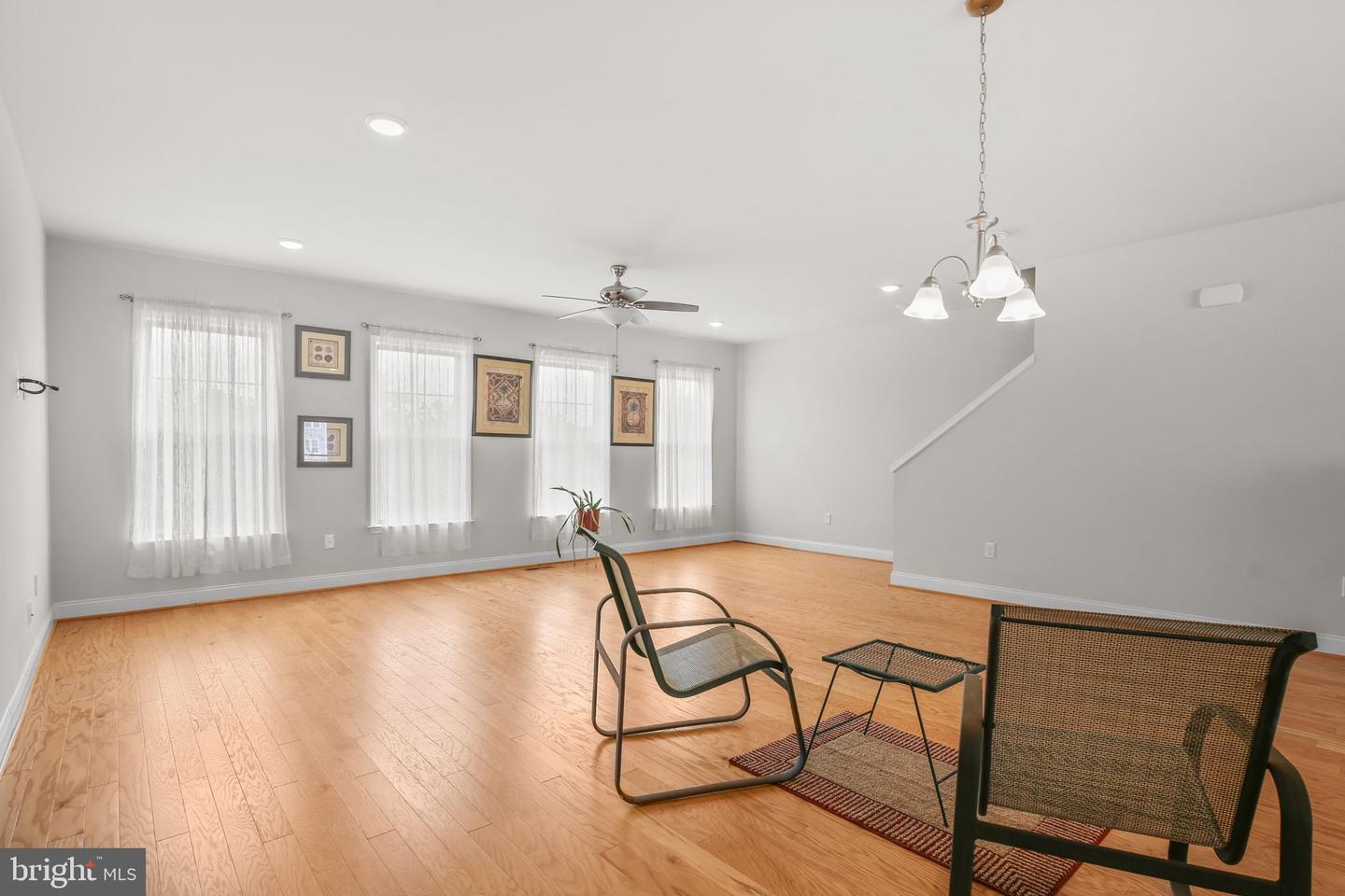 17161 BRANCHED OAK RD, DUMFRIES, Virginia 22026, 3 Bedrooms Bedrooms, ,2 BathroomsBathrooms,Residential,For sale,17161 BRANCHED OAK RD,VAPW2099372 MLS # VAPW2099372