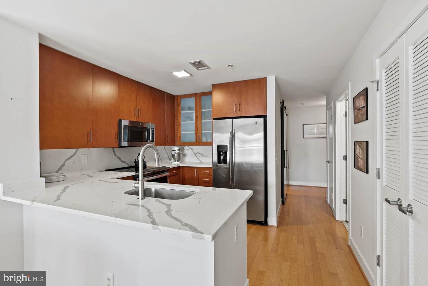 910 M ST NW #403, WASHINGTON, District Of Columbia 20001, 2 Bedrooms Bedrooms, ,1 BathroomBathrooms,Residential,For sale,910 M ST NW #403,DCDC2211220 MLS # DCDC2211220