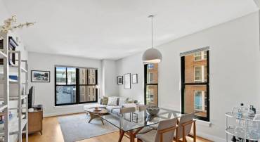 910 M ST NW #403, WASHINGTON, District Of Columbia 20001, 2 Bedrooms Bedrooms, ,1 BathroomBathrooms,Residential,For sale,910 M ST NW #403,DCDC2211220 MLS # DCDC2211220