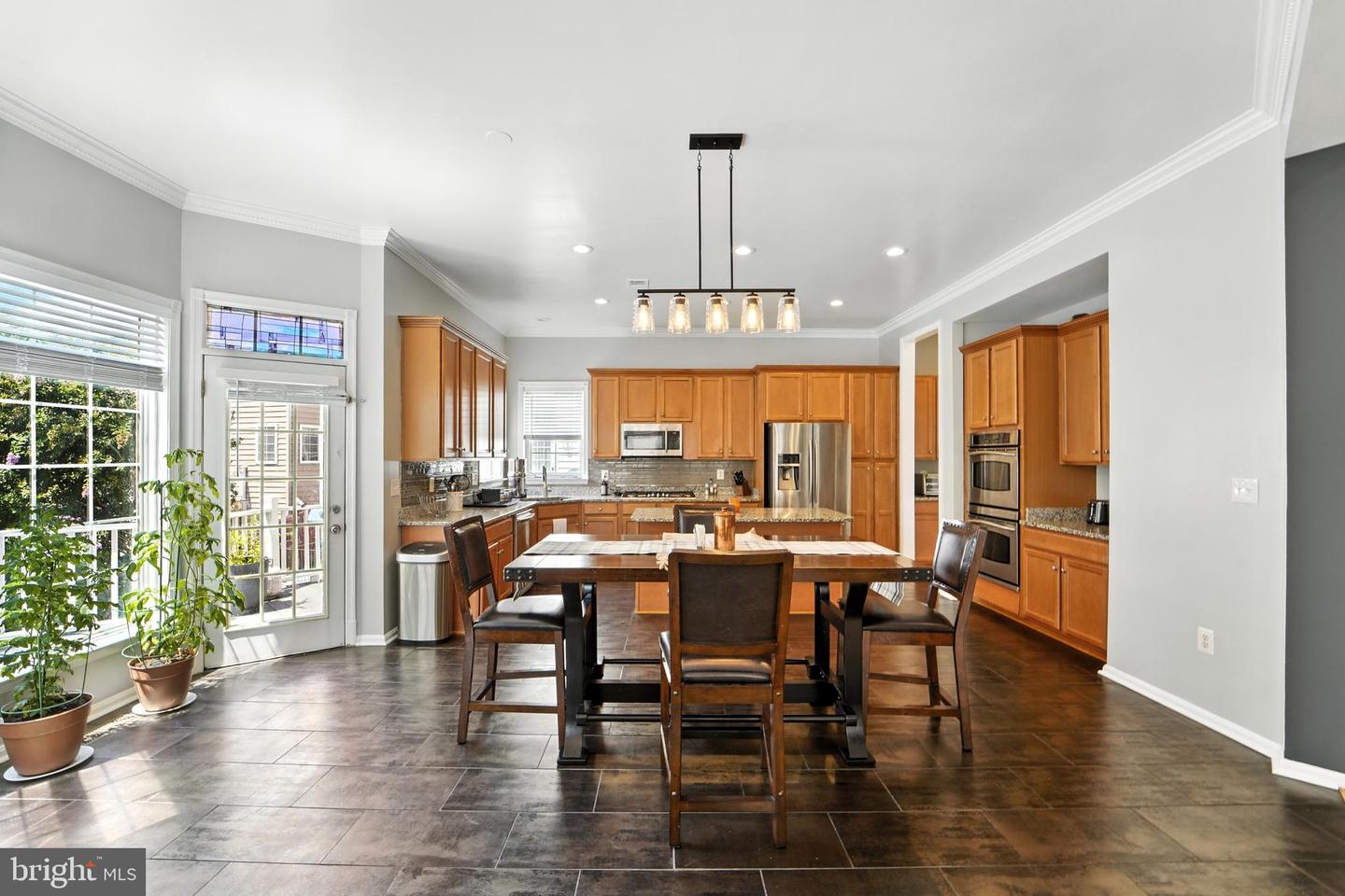9046 GALVIN LN, LORTON, Virginia 22079, 6 Bedrooms Bedrooms, ,4 BathroomsBathrooms,Residential,For sale,9046 GALVIN LN,VAFX2256564 MLS # VAFX2256564