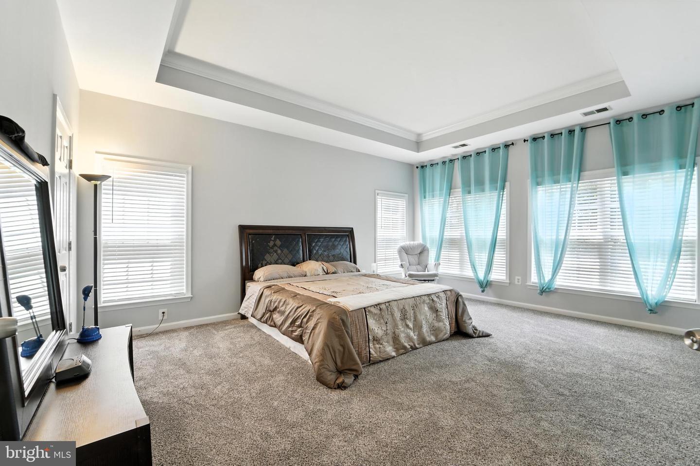 9046 GALVIN LN, LORTON, Virginia 22079, 6 Bedrooms Bedrooms, ,4 BathroomsBathrooms,Residential,For sale,9046 GALVIN LN,VAFX2256564 MLS # VAFX2256564