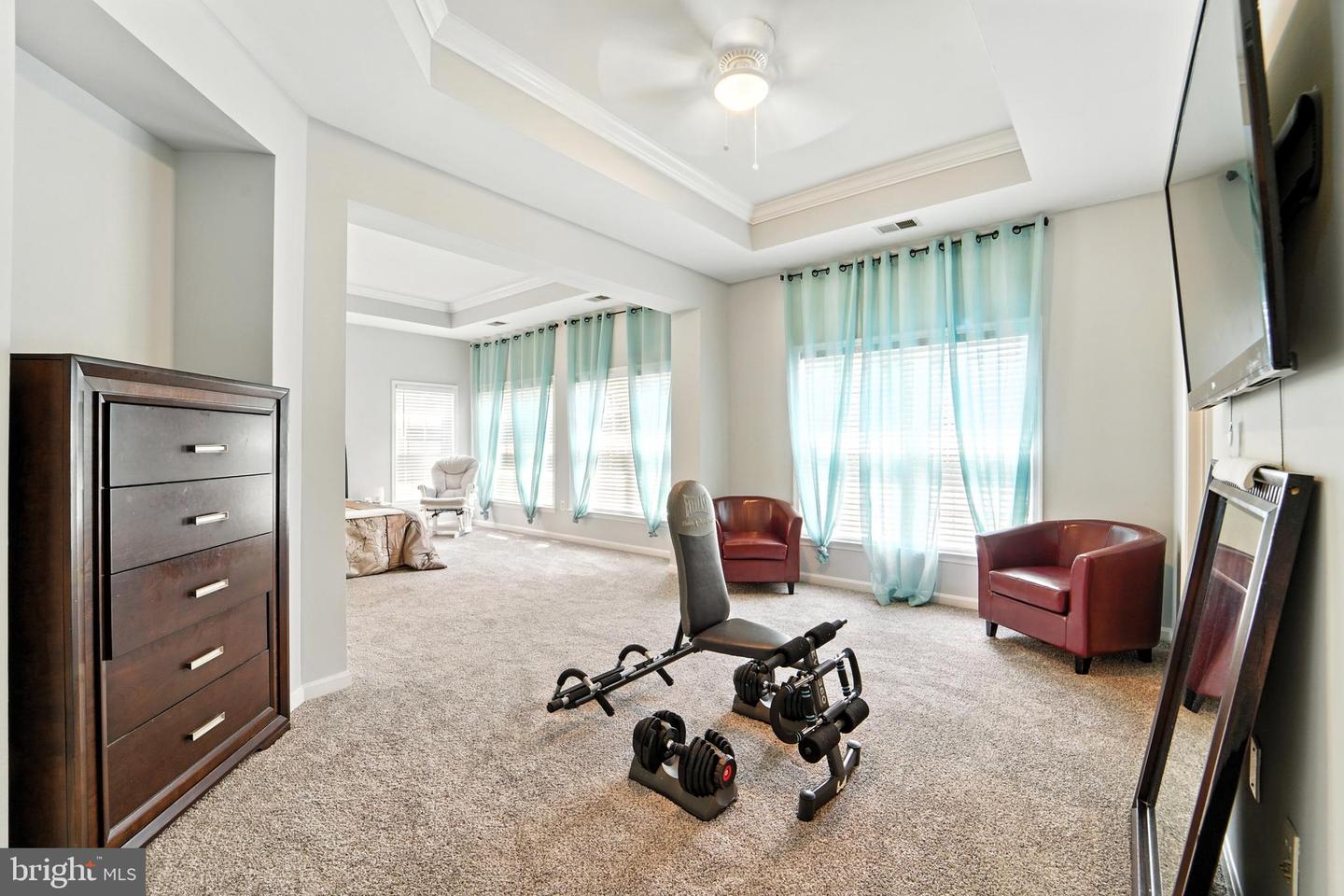 9046 GALVIN LN, LORTON, Virginia 22079, 6 Bedrooms Bedrooms, ,4 BathroomsBathrooms,Residential,For sale,9046 GALVIN LN,VAFX2256564 MLS # VAFX2256564