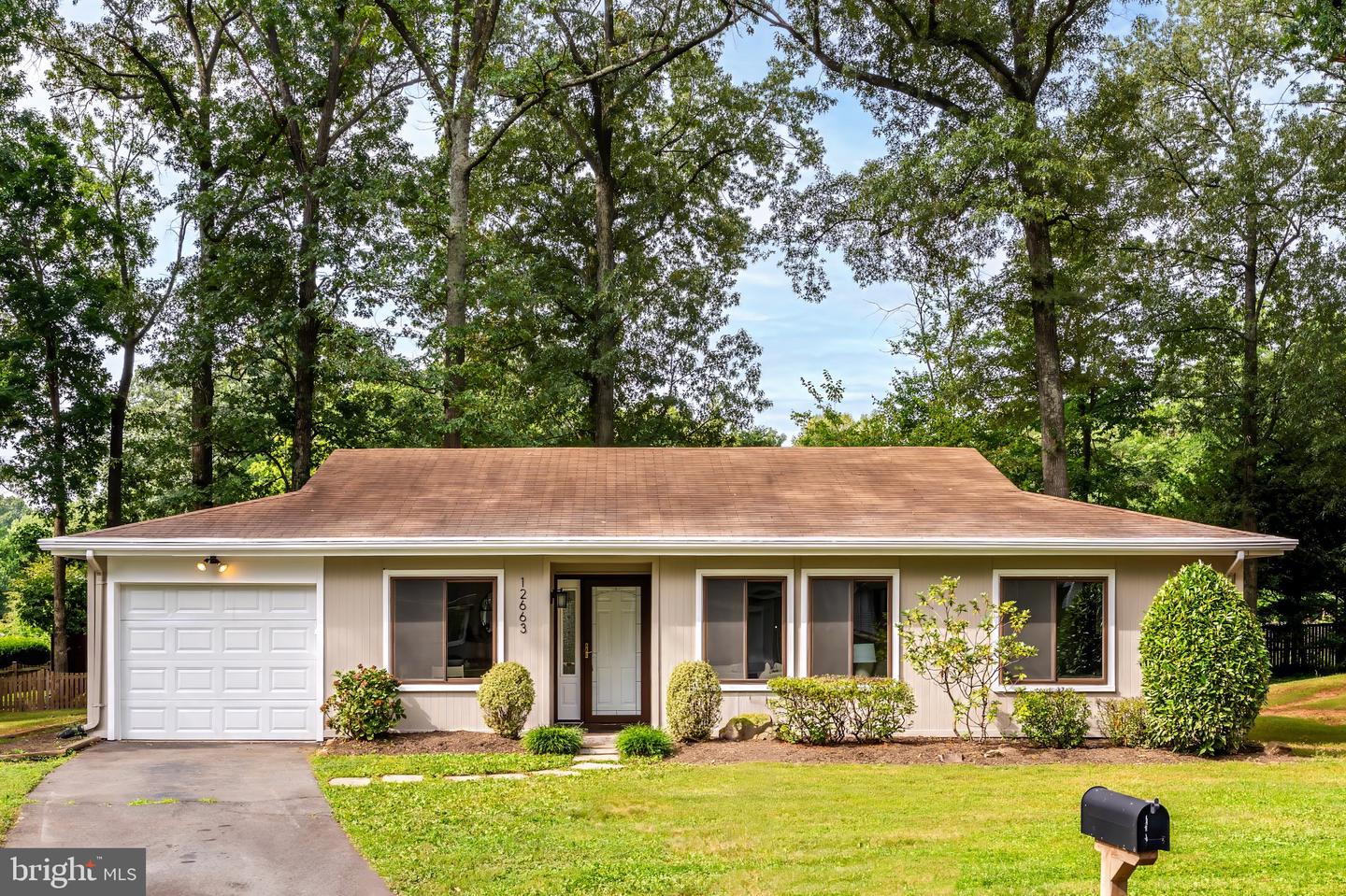 12663 WILLOW SPRING CT, HERNDON, Virginia 20170, 3 Bedrooms Bedrooms, ,2 BathroomsBathrooms,Residential,For sale,12663 WILLOW SPRING CT,VAFX2256696 MLS # VAFX2256696