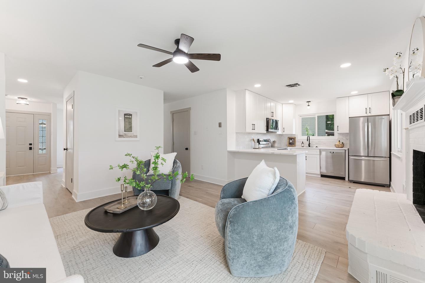 12663 WILLOW SPRING CT, HERNDON, Virginia 20170, 3 Bedrooms Bedrooms, ,2 BathroomsBathrooms,Residential,For sale,12663 WILLOW SPRING CT,VAFX2256696 MLS # VAFX2256696