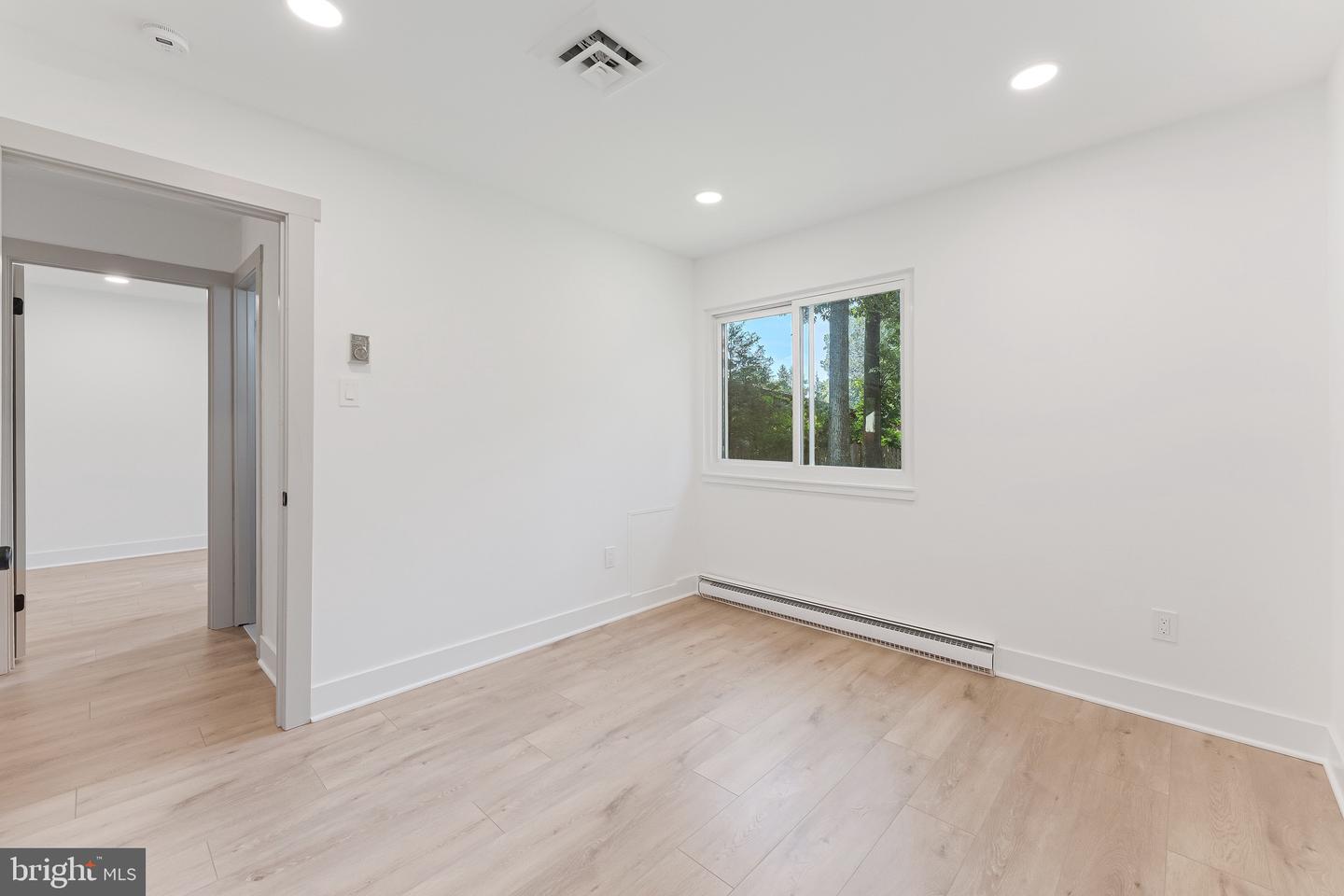12663 WILLOW SPRING CT, HERNDON, Virginia 20170, 3 Bedrooms Bedrooms, ,2 BathroomsBathrooms,Residential,For sale,12663 WILLOW SPRING CT,VAFX2256696 MLS # VAFX2256696