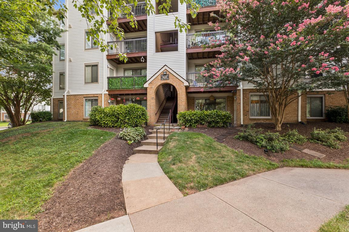 9559 COGGS BILL DR #102, MANASSAS, Virginia 20110, 2 Bedrooms Bedrooms, ,1 BathroomBathrooms,Residential,For sale,9559 COGGS BILL DR #102,VAMN2009064 MLS # VAMN2009064