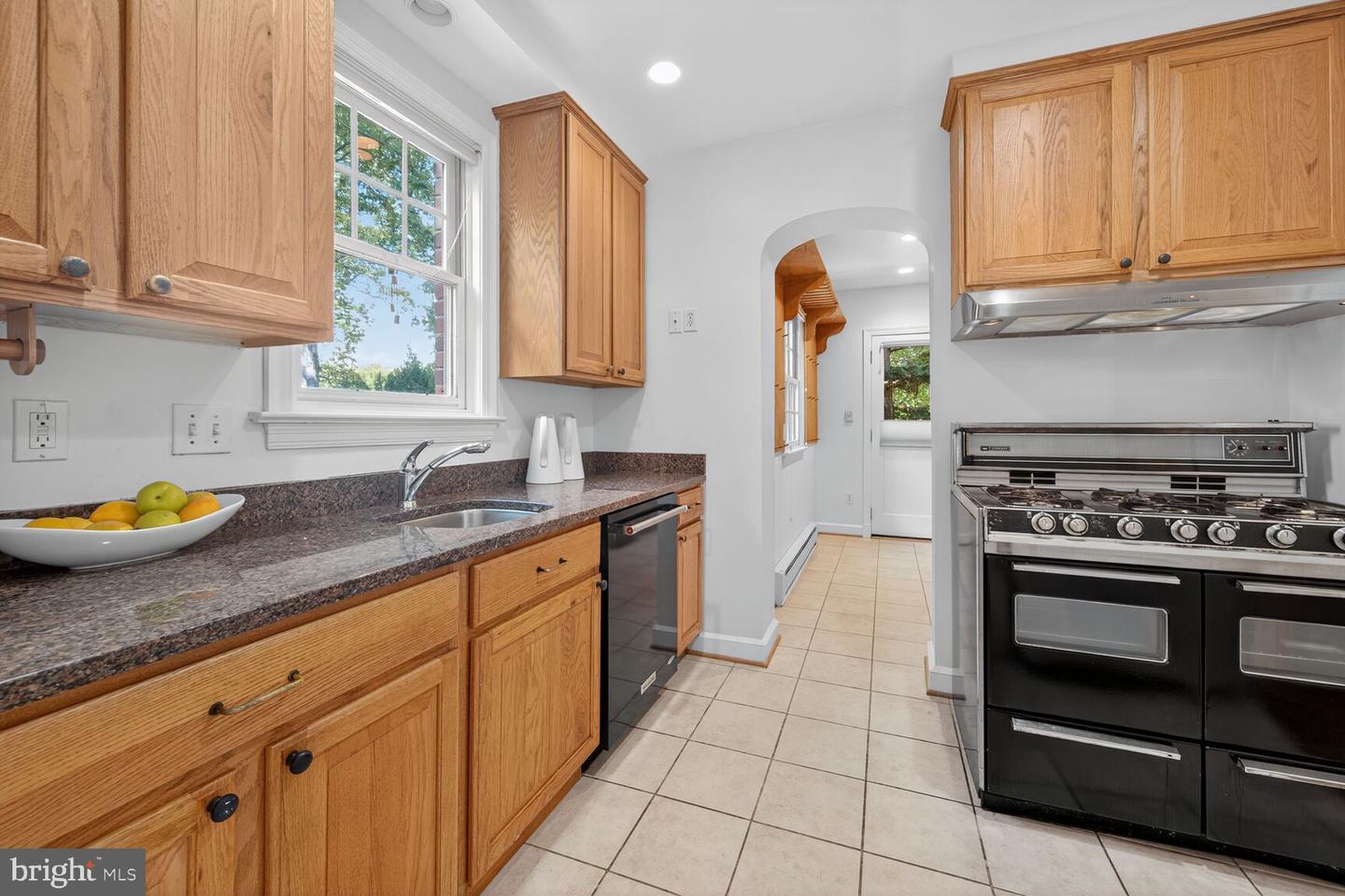 3071 ORDWAY ST NW, WASHINGTON, District Of Columbia 20008, 4 Bedrooms Bedrooms, ,3 BathroomsBathrooms,Residential,For sale,3071 ORDWAY ST NW,DCDC2211822 MLS # DCDC2211822