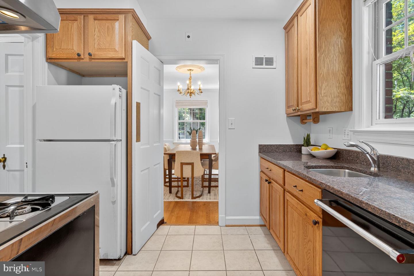 3071 ORDWAY ST NW, WASHINGTON, District Of Columbia 20008, 4 Bedrooms Bedrooms, ,3 BathroomsBathrooms,Residential,For sale,3071 ORDWAY ST NW,DCDC2211822 MLS # DCDC2211822