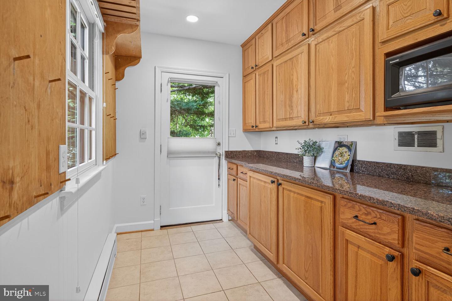 3071 ORDWAY ST NW, WASHINGTON, District Of Columbia 20008, 4 Bedrooms Bedrooms, ,3 BathroomsBathrooms,Residential,For sale,3071 ORDWAY ST NW,DCDC2211822 MLS # DCDC2211822