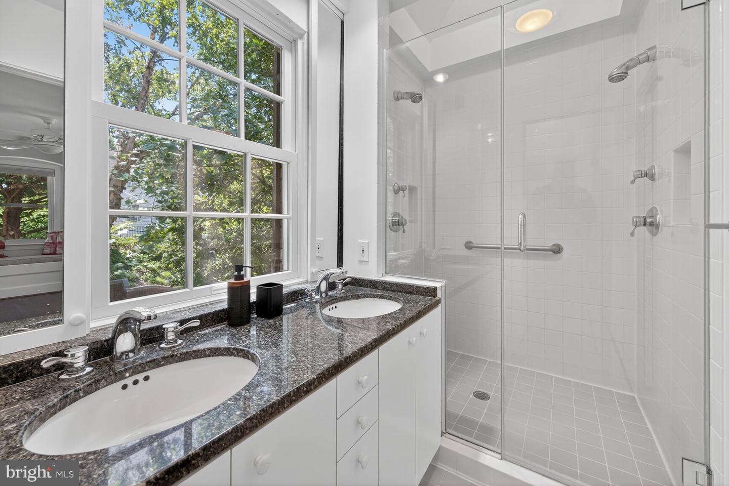 3071 ORDWAY ST NW, WASHINGTON, District Of Columbia 20008, 4 Bedrooms Bedrooms, ,3 BathroomsBathrooms,Residential,For sale,3071 ORDWAY ST NW,DCDC2211822 MLS # DCDC2211822