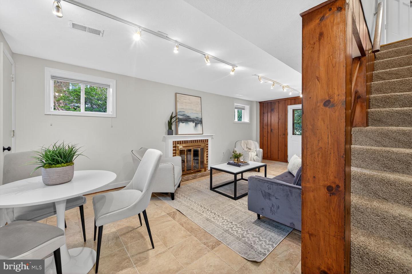 3071 ORDWAY ST NW, WASHINGTON, District Of Columbia 20008, 4 Bedrooms Bedrooms, ,3 BathroomsBathrooms,Residential,For sale,3071 ORDWAY ST NW,DCDC2211822 MLS # DCDC2211822