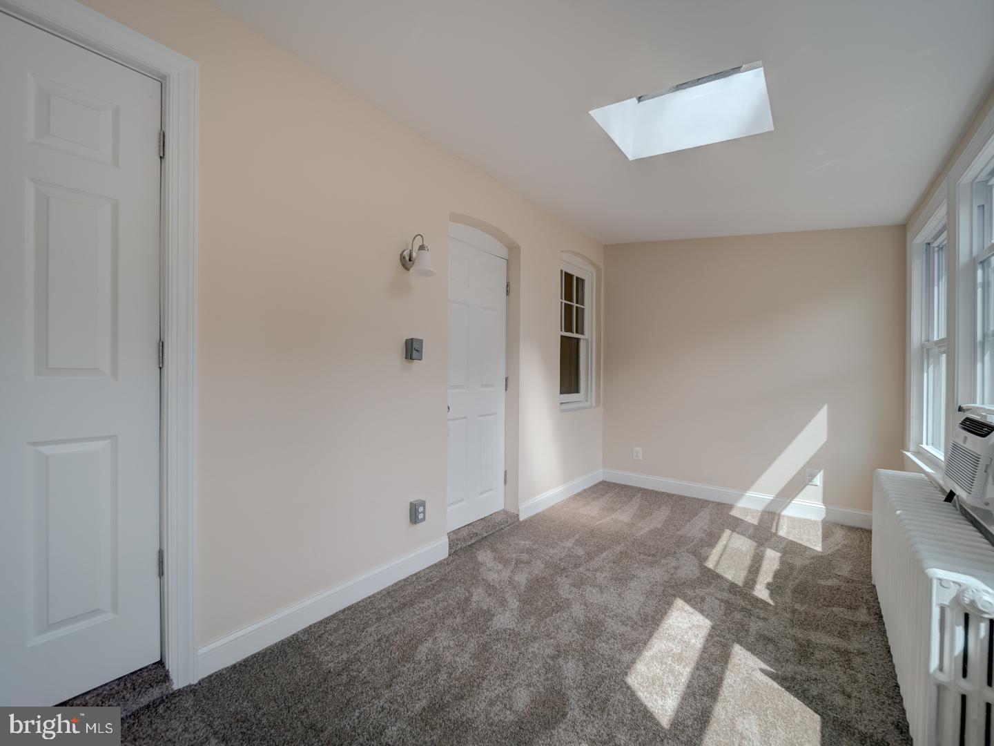 4609 5TH ST NW, WASHINGTON, District Of Columbia 20011, ,Residential,For sale,4609 5TH ST NW,DCDC2211922 MLS # DCDC2211922