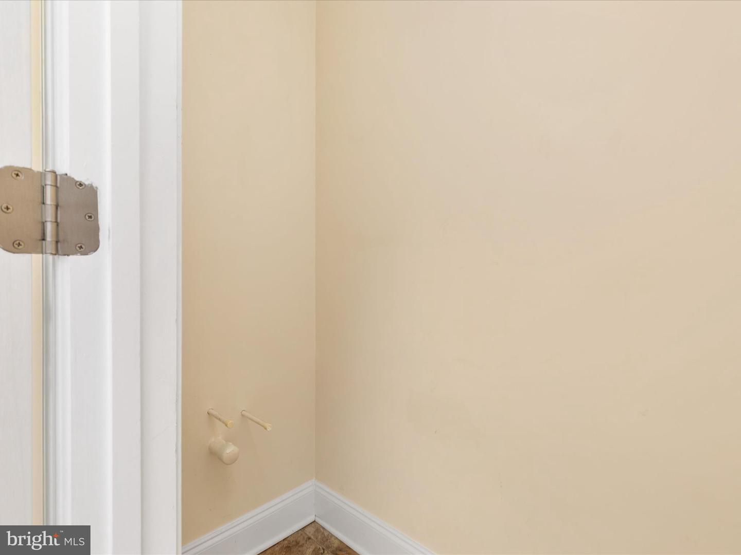 15862 MACKENZIE MANOR DR, HAYMARKET, Virginia 20169, 3 Bedrooms Bedrooms, ,2 BathroomsBathrooms,Residential,For sale,15862 MACKENZIE MANOR DR,VAPW2099942 MLS # VAPW2099942