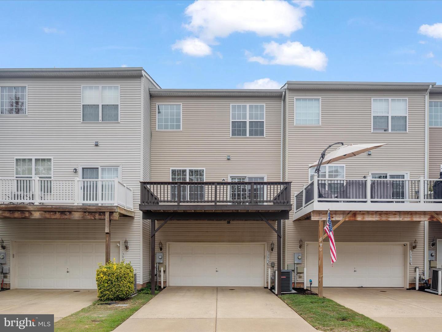 15862 MACKENZIE MANOR DR, HAYMARKET, Virginia 20169, 3 Bedrooms Bedrooms, ,2 BathroomsBathrooms,Residential,For sale,15862 MACKENZIE MANOR DR,VAPW2099942 MLS # VAPW2099942