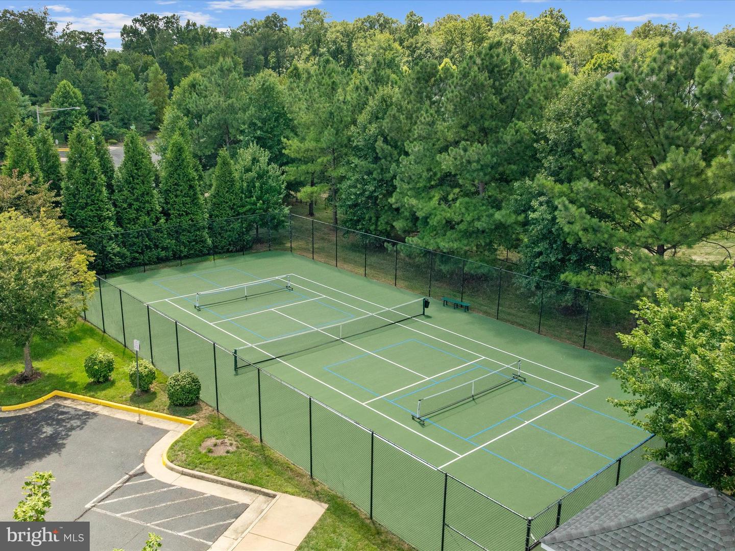 15862 MACKENZIE MANOR DR, HAYMARKET, Virginia 20169, 3 Bedrooms Bedrooms, ,2 BathroomsBathrooms,Residential,For sale,15862 MACKENZIE MANOR DR,VAPW2099942 MLS # VAPW2099942
