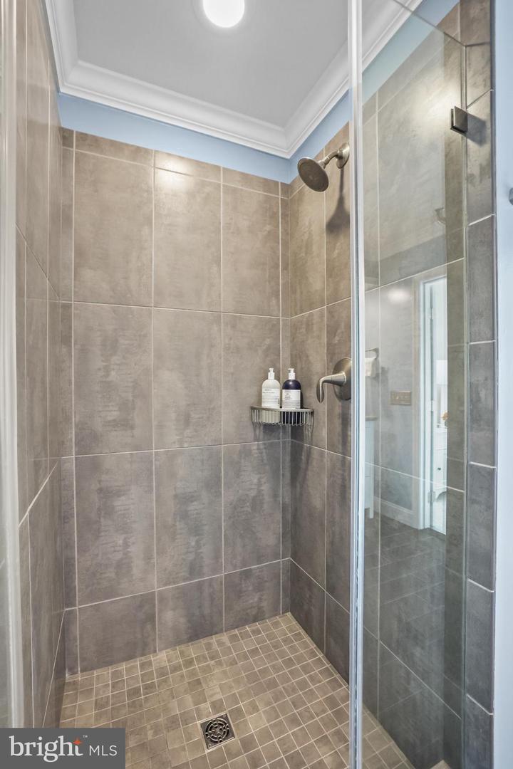 4611 LATROBE PL, ALEXANDRIA, Virginia 22311, 3 Bedrooms Bedrooms, ,3 BathroomsBathrooms,Residential,For sale,4611 LATROBE PL,VAAX2047842 MLS # VAAX2047842