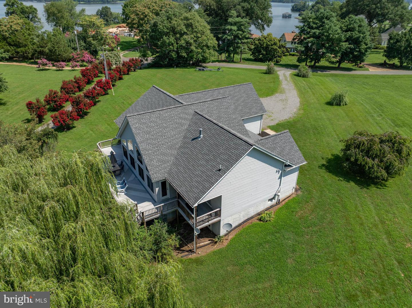 125 LAKE CT, BUMPASS, Virginia 23024, 4 Bedrooms Bedrooms, ,3 BathroomsBathrooms,Residential,For sale,125 LAKE CT,VALA2008322 MLS # VALA2008322