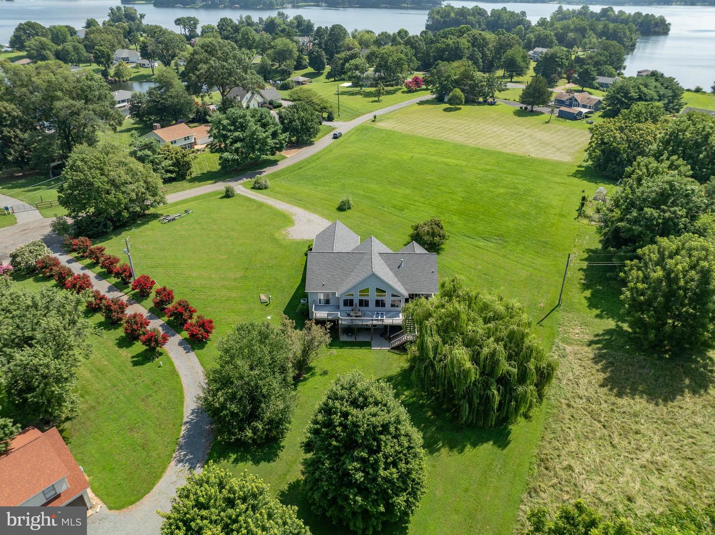 125 LAKE CT, BUMPASS, Virginia 23024, 4 Bedrooms Bedrooms, ,3 BathroomsBathrooms,Residential,For sale,125 LAKE CT,VALA2008322 MLS # VALA2008322